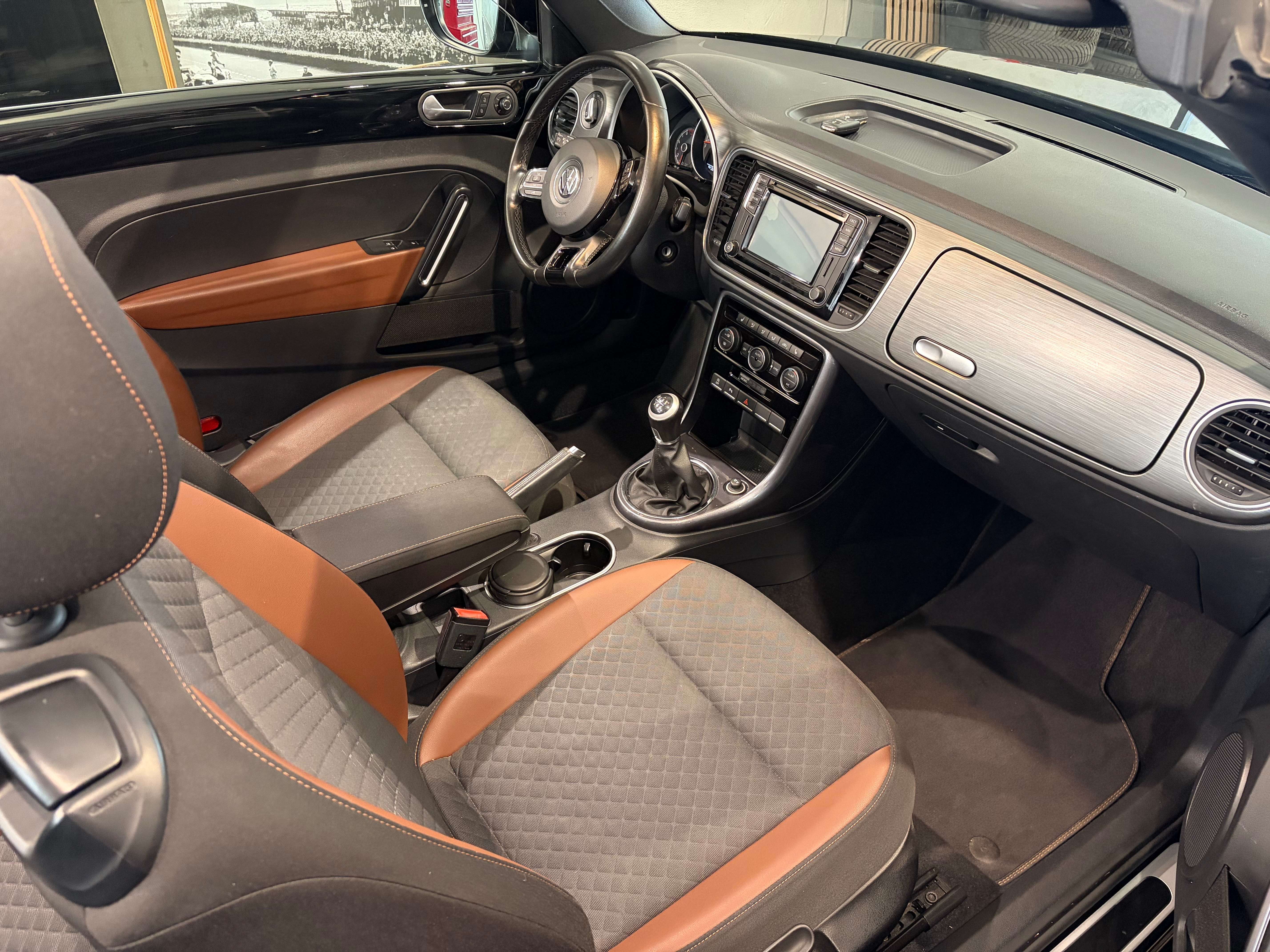 Volkswagen Beetle Beetle Cabriolet 1.2 TSI ALLSTAR Camera✅GPS✅