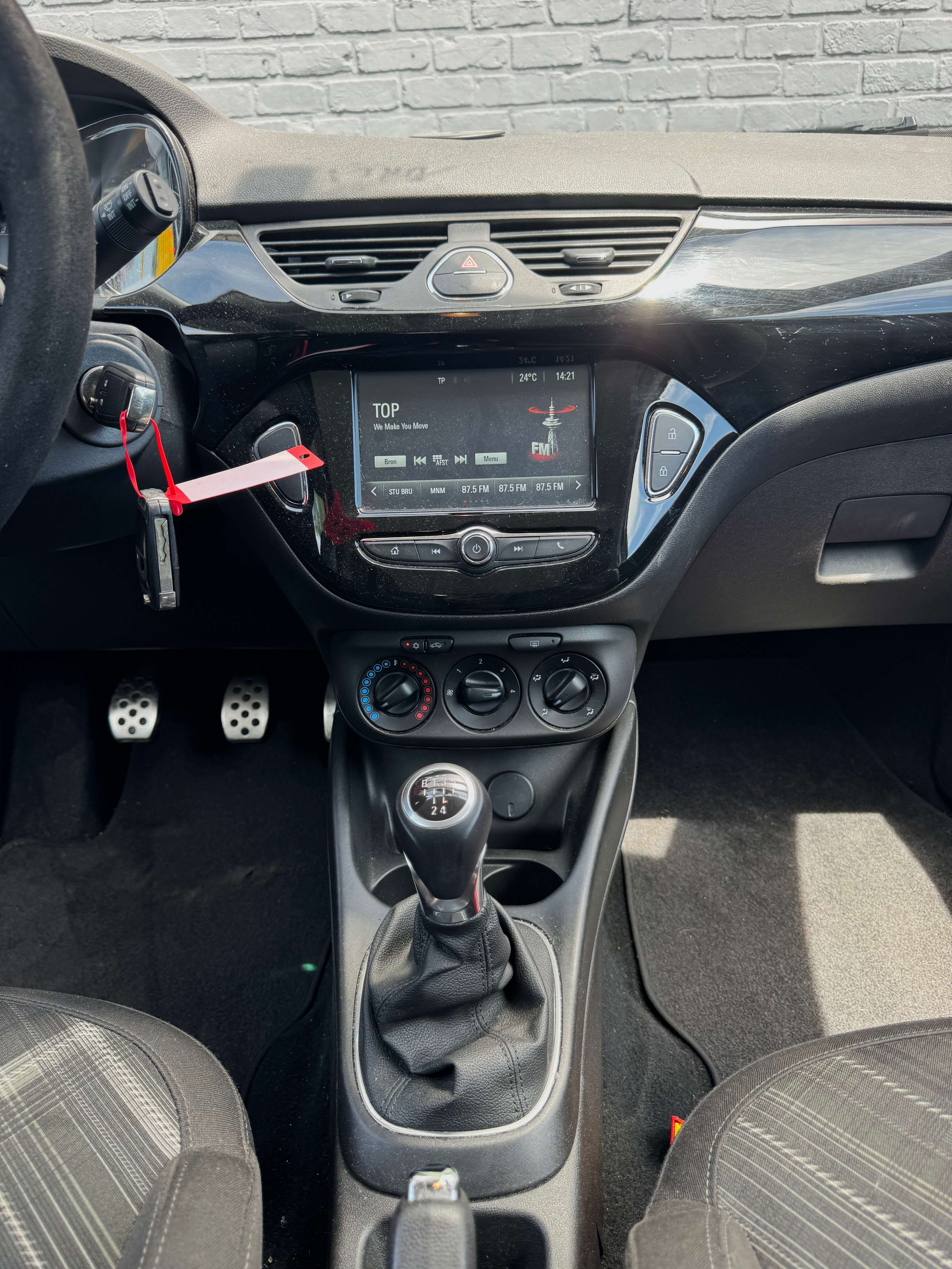 Opel Corsa 1.4i * OPC-Line * Apple CarPlay * Cruise * Airco