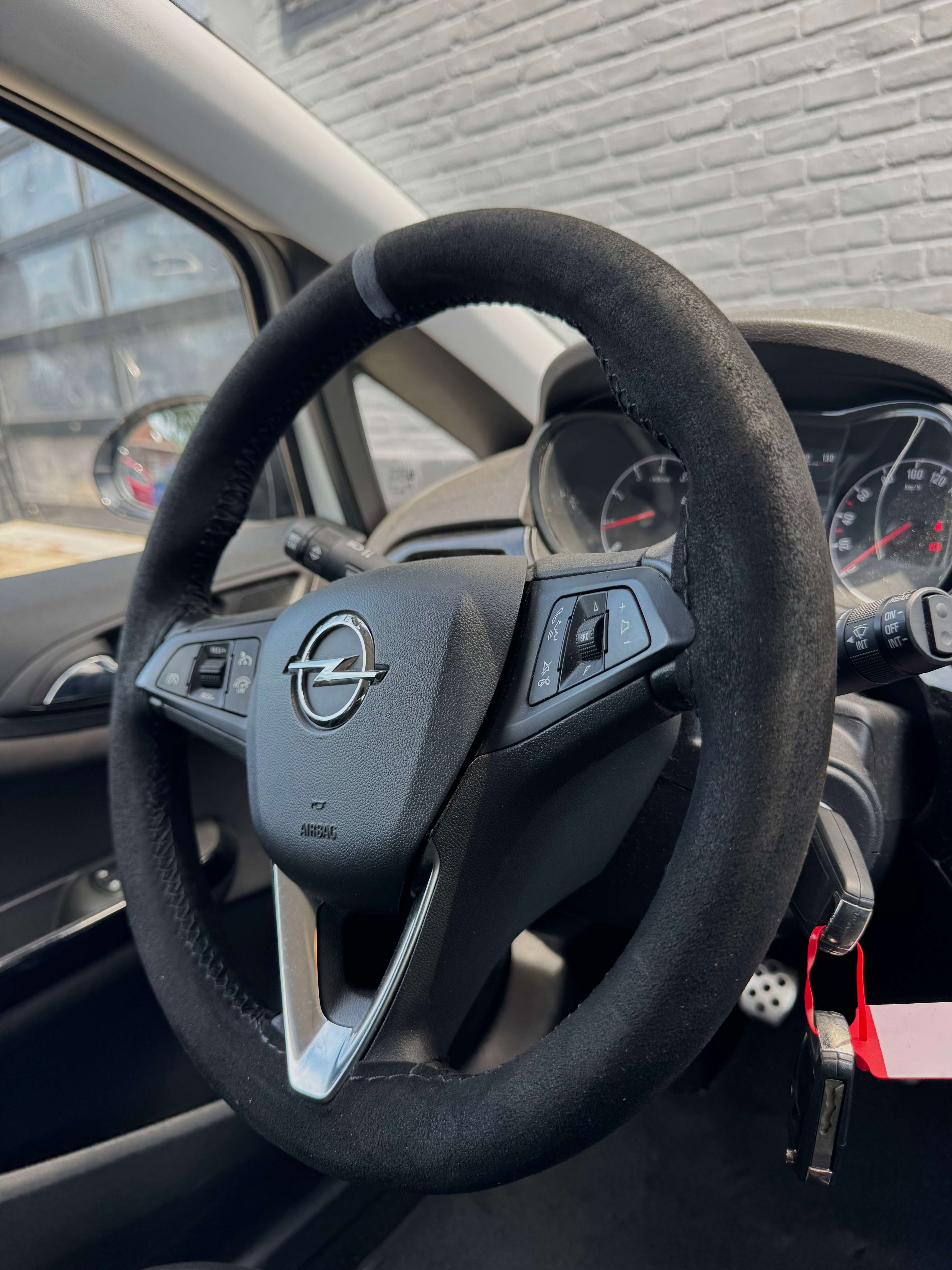 Opel Corsa 1.4i * OPC-Line * Apple CarPlay * Cruise * Airco