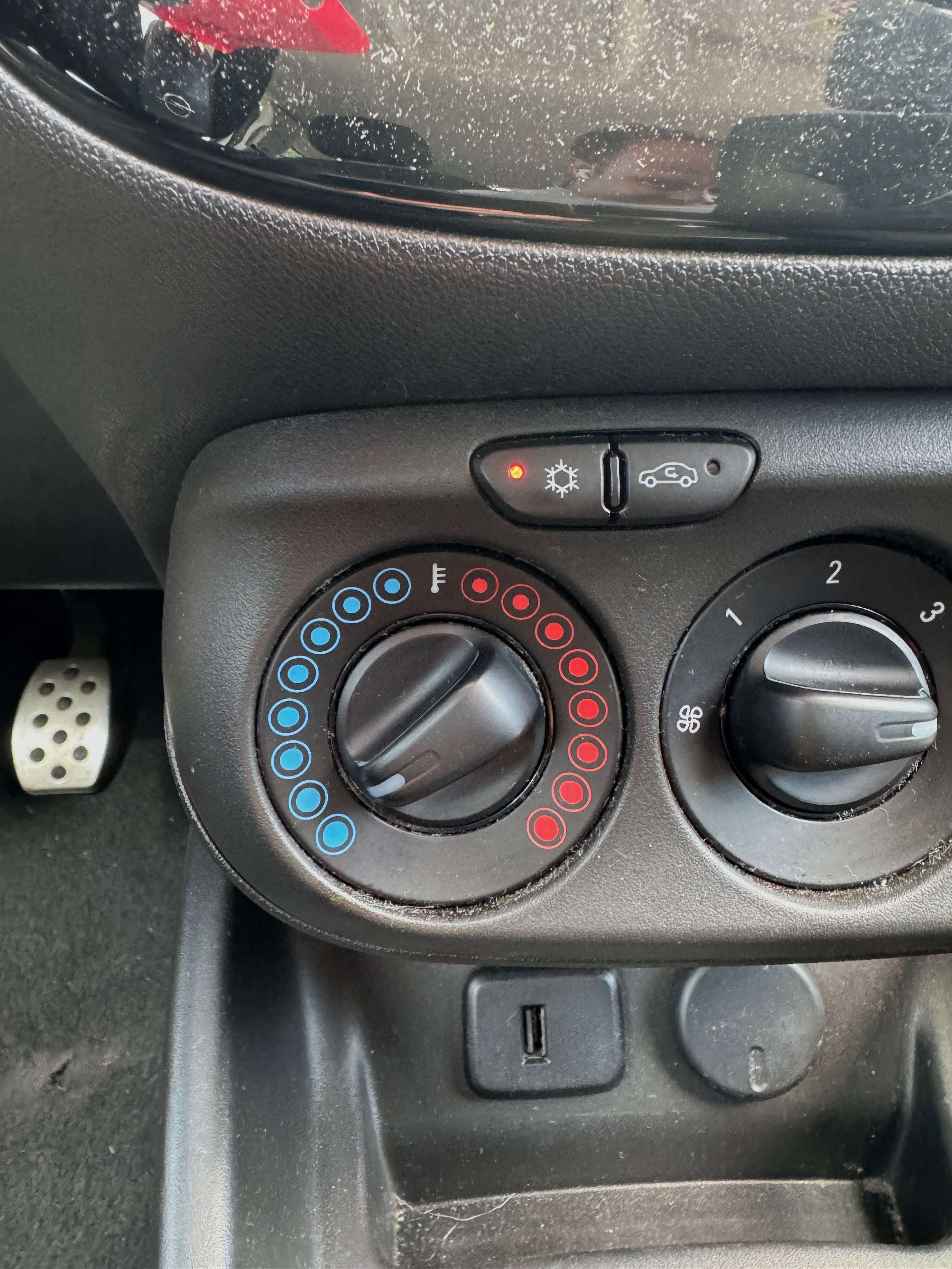 Opel Corsa 1.4i * OPC-Line * Apple CarPlay * Cruise * Airco