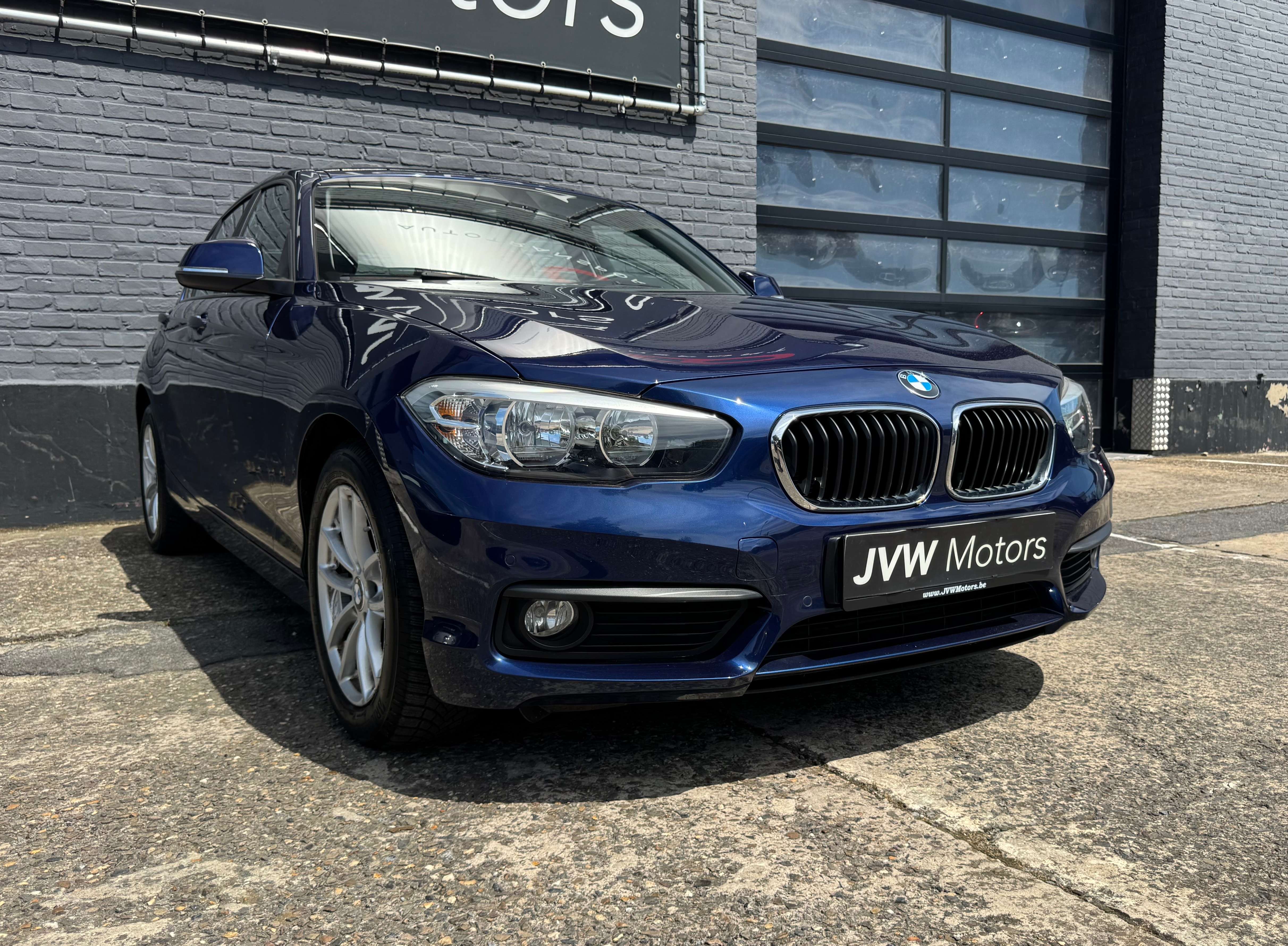 BMW 118 i 136pk * Leder * Navi * PDC V+A * Garantie