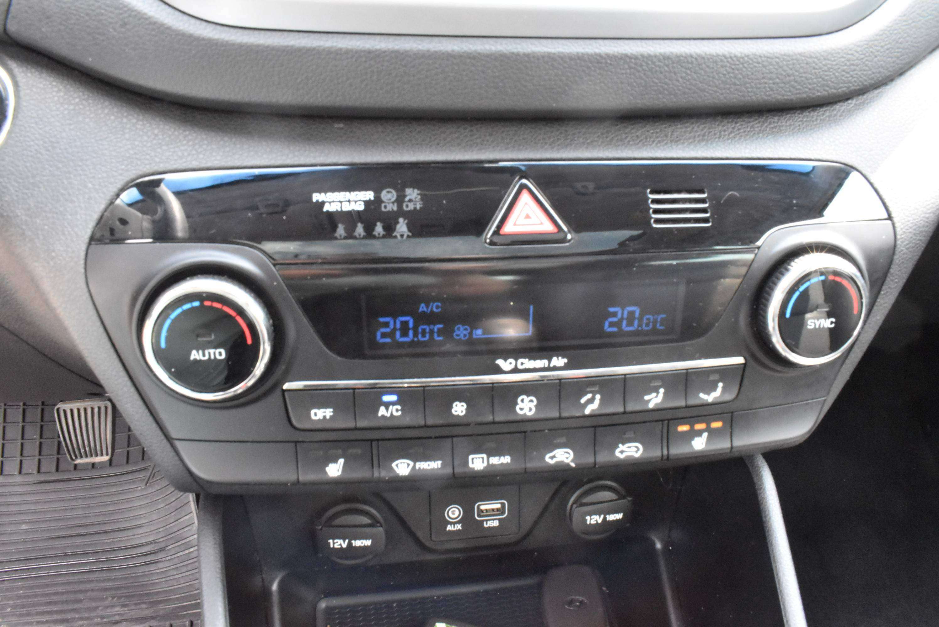 Hyundai TUCSON 1.7 CRDi Premium ISG GPS/Pano/Leder