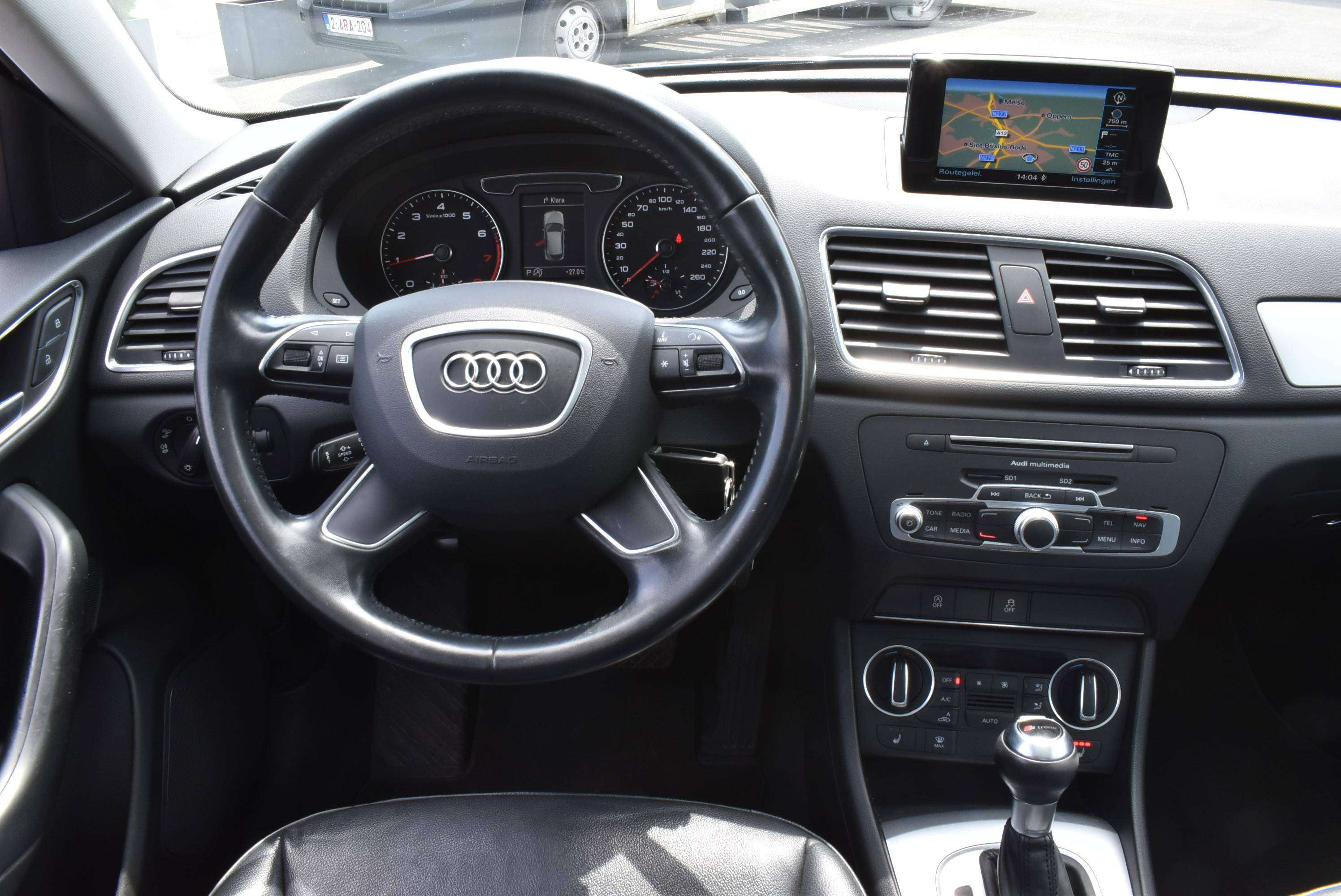 Audi Q3 1.4 TFSI Design S tronic Xenon/Pano/GPS
