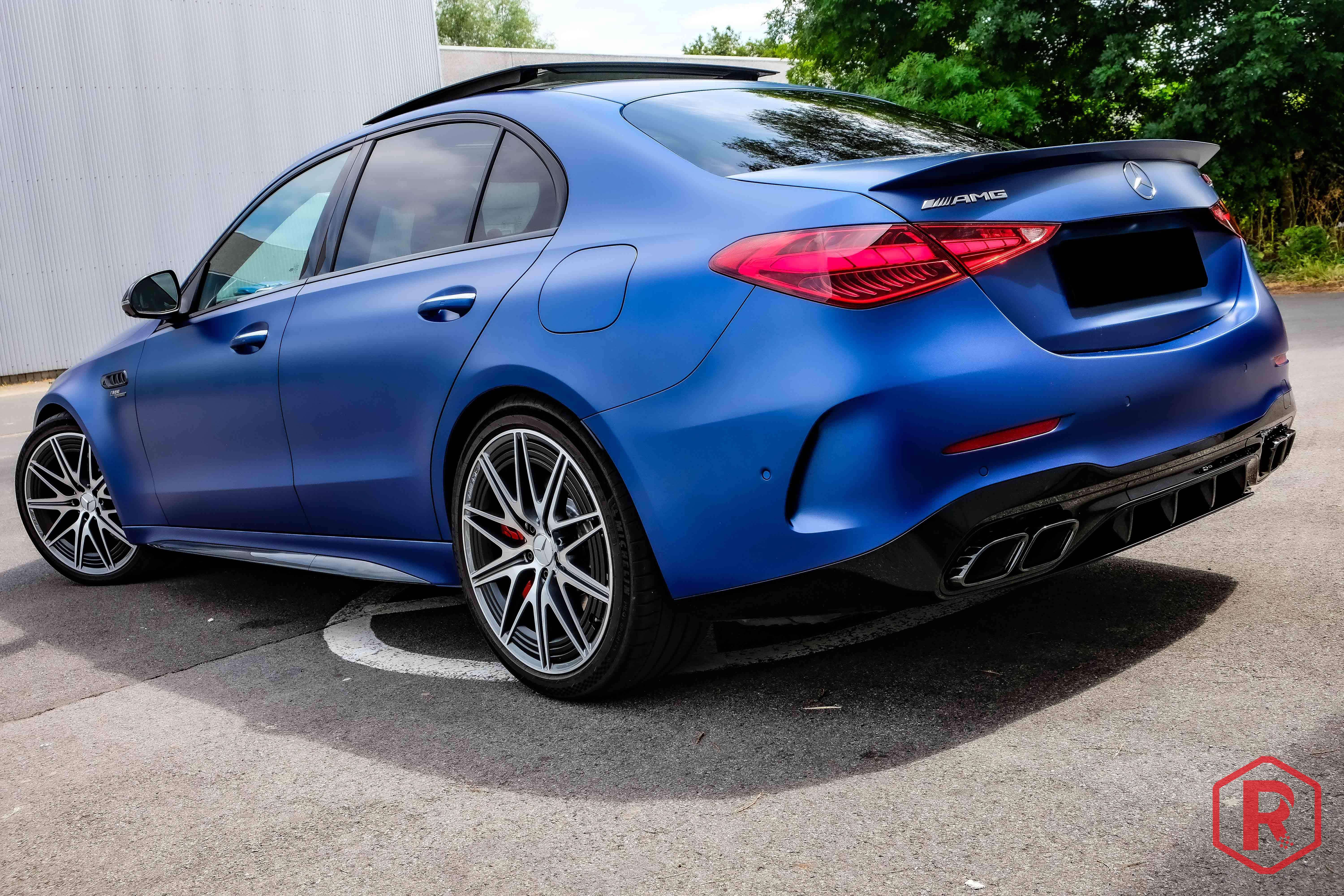 Mercedes-Benz C 63 AMG S E-Performance 4MATIC+ Pano Burmester Garantie