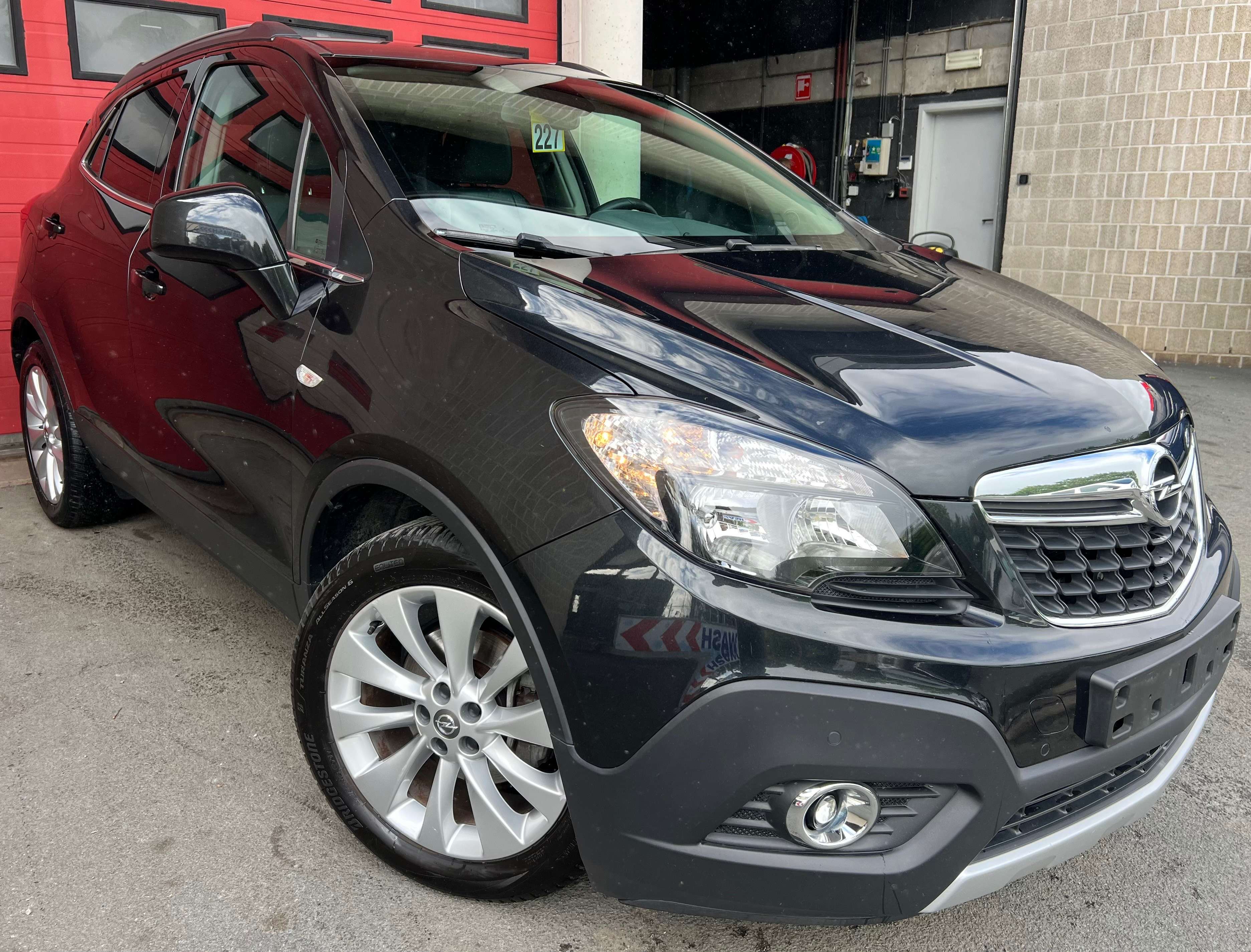 Opel Mokka 1.6i 4x2 Cosmo + CAR-PASS + CAMÉRA + NAVI + CUIR