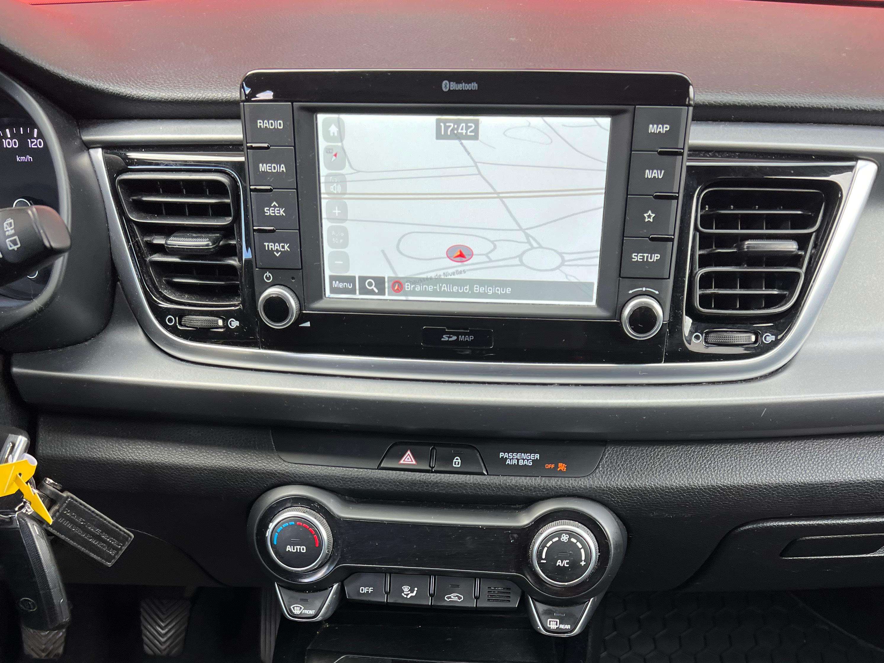 Kia Rio 1.2i Easy + NAVI + CAMÉRA + CAR-PASS