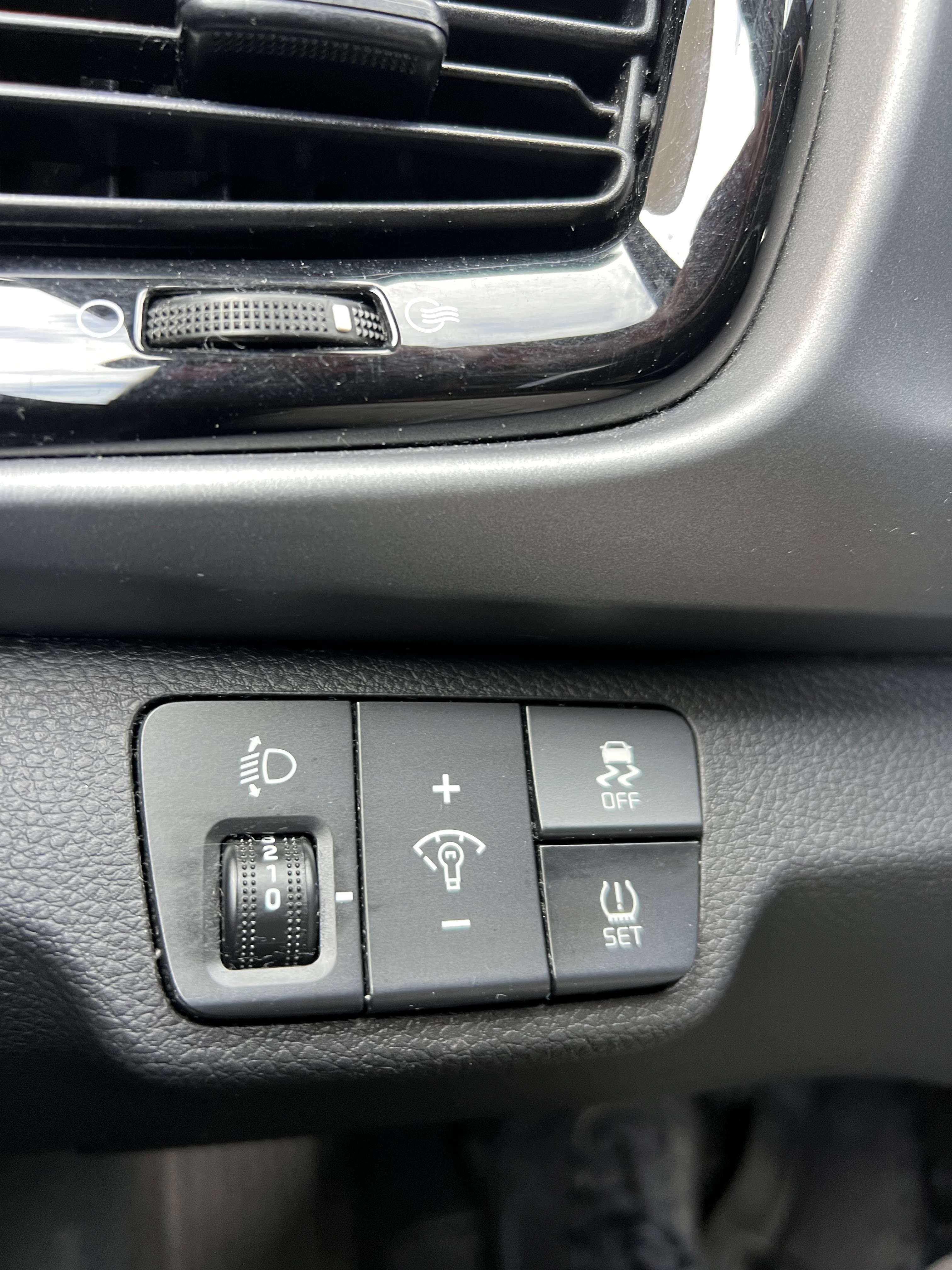 Kia Rio 1.2i Easy + NAVI + CAMÉRA + CAR-PASS