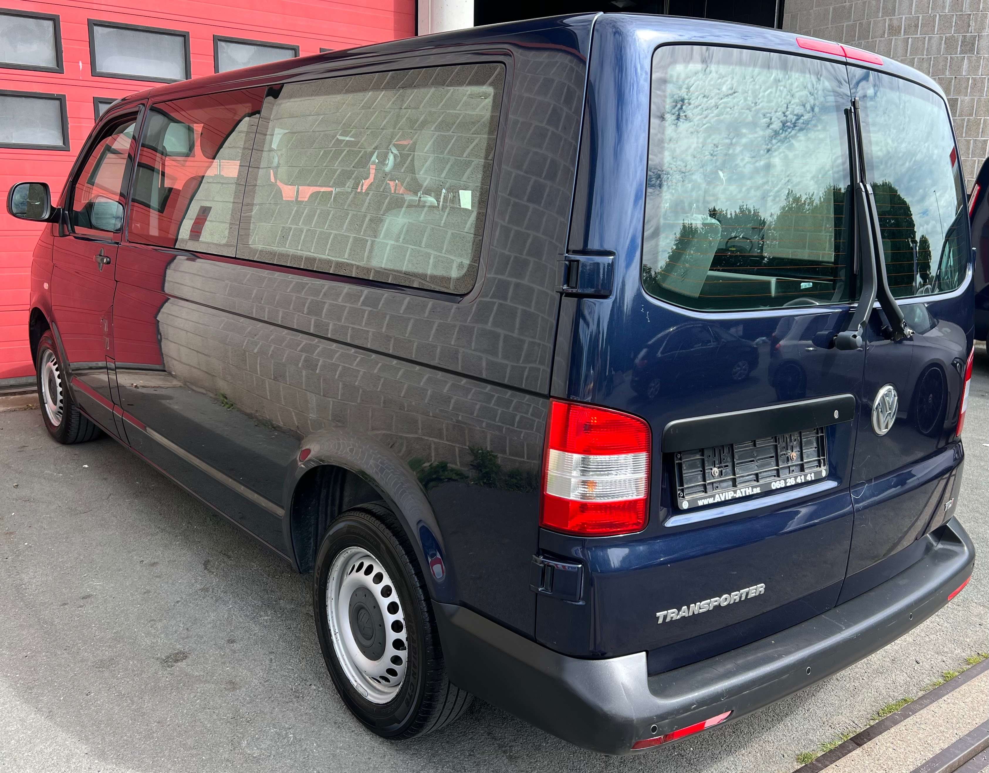 Volkswagen T5 Multivan 2.0 CR TDi Comfortline + 9 PLACES + CLIM