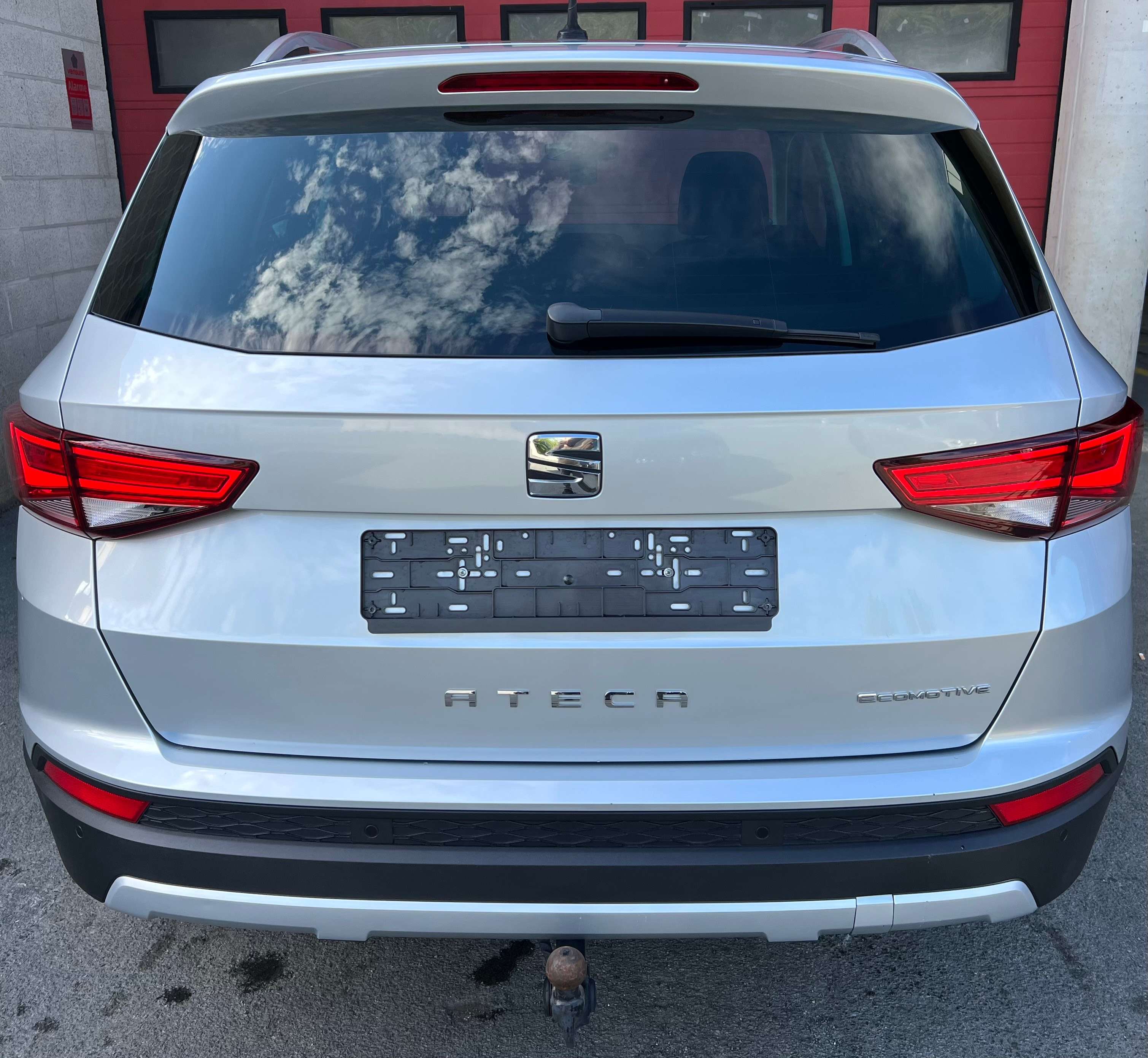 SEAT Ateca 1.6 CR TDI Ecomotive Move! + NAVI + CAR-PASS