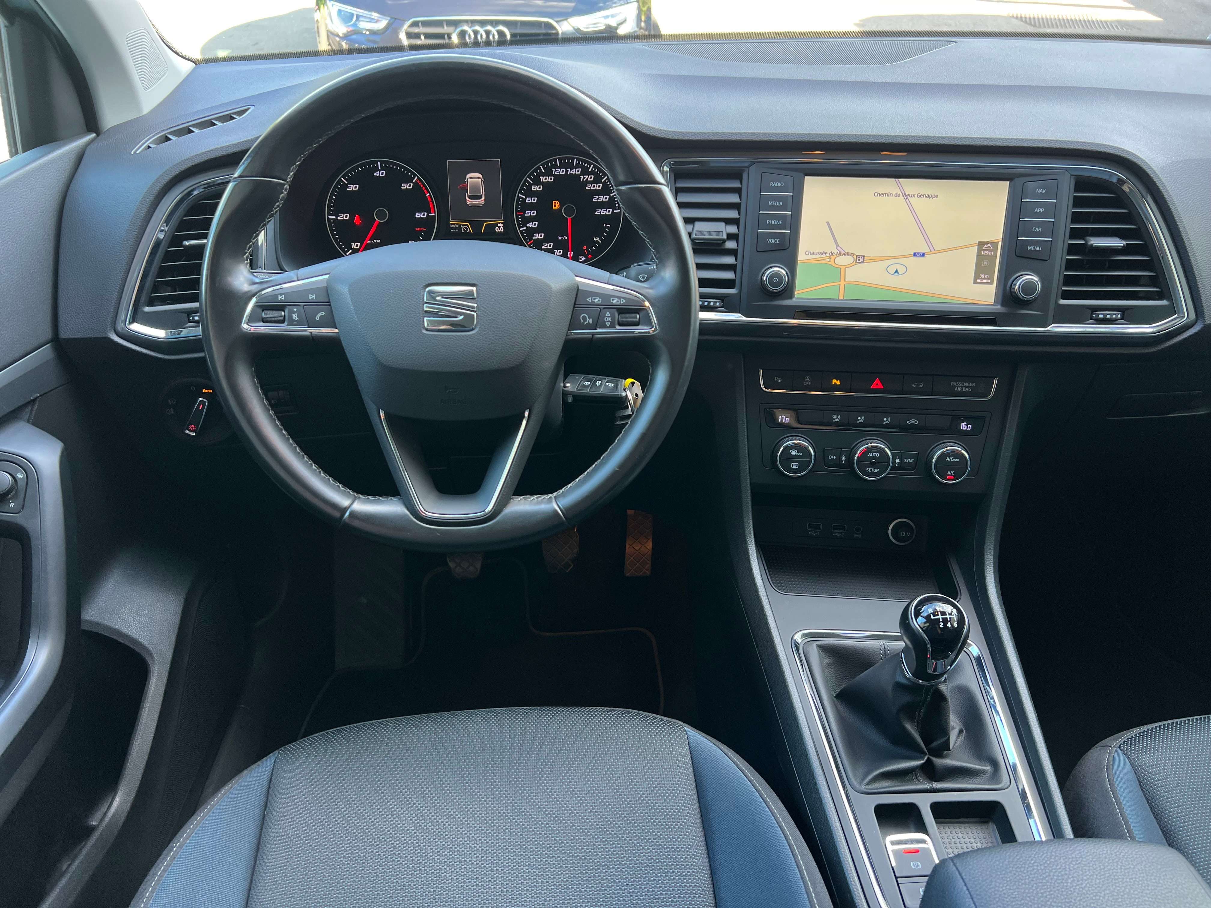 SEAT Ateca 1.6 CR TDI Ecomotive Move! + NAVI + CAR-PASS