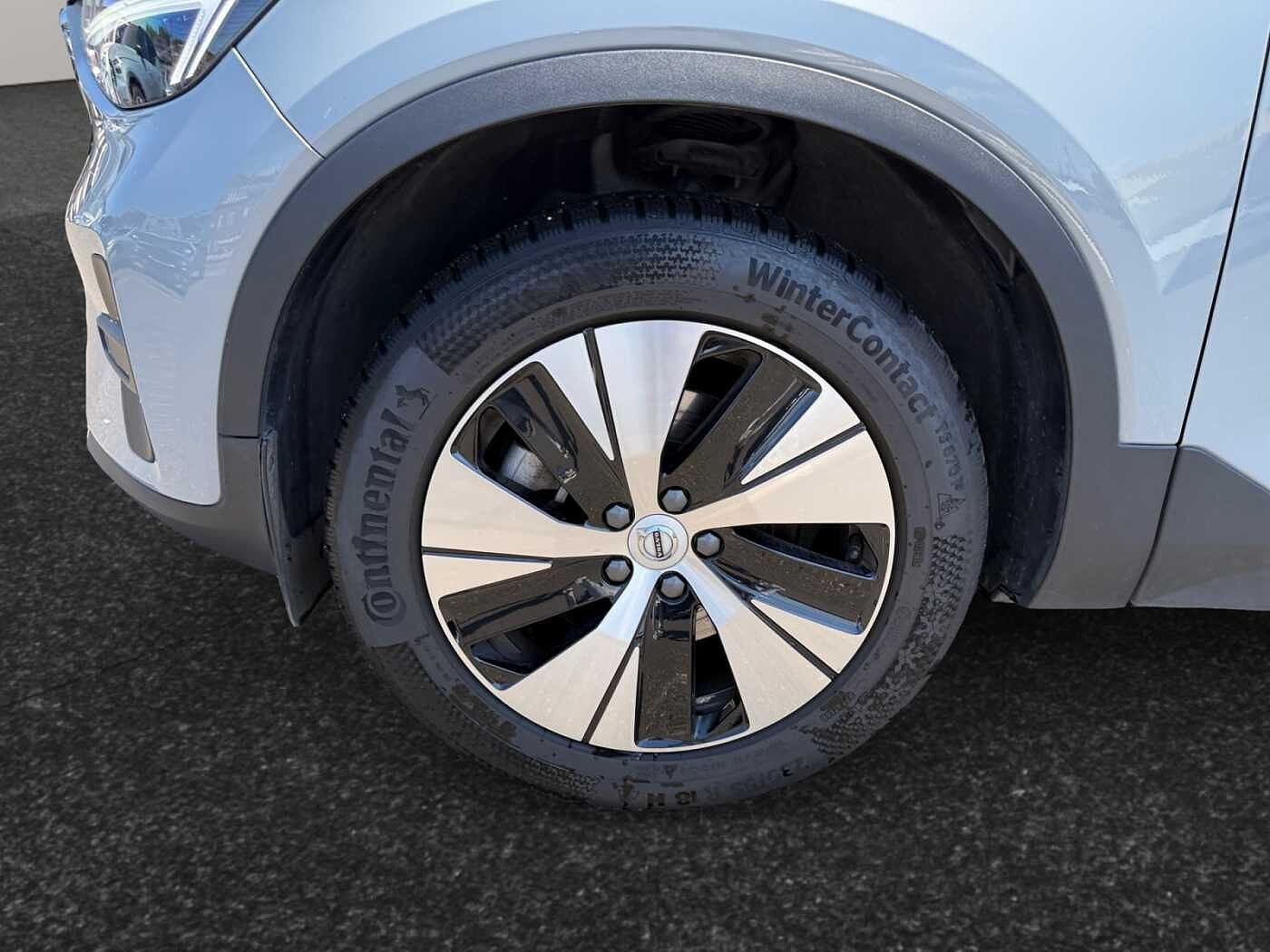 Volvo XC40 XC40 Core, B3 Micro-hybride (MHEV), Essence