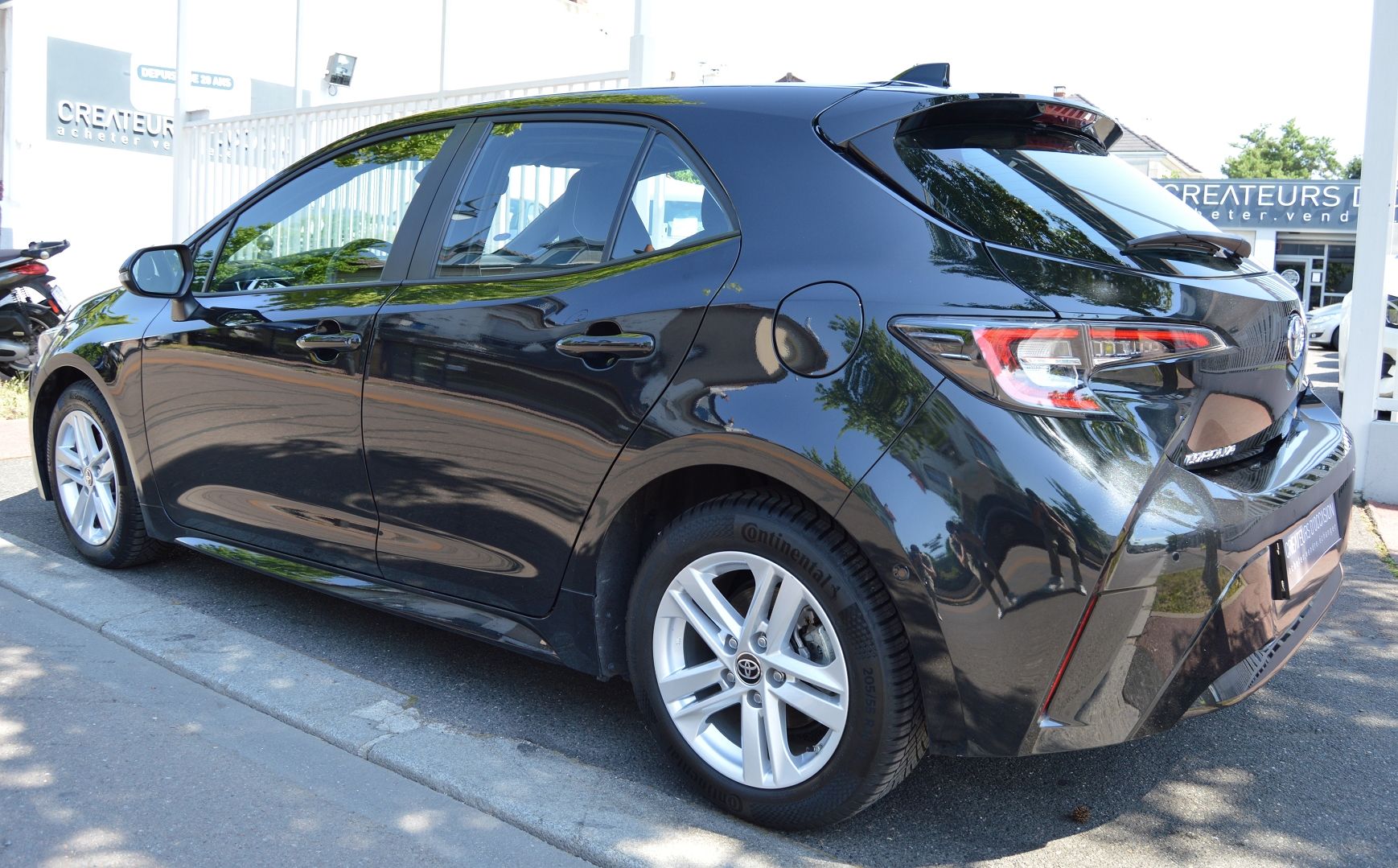 Toyota COROLLA 122H DYNAMIC BUSINESS + PROGRAMME BEYOND ZERO ACADEMY MY22