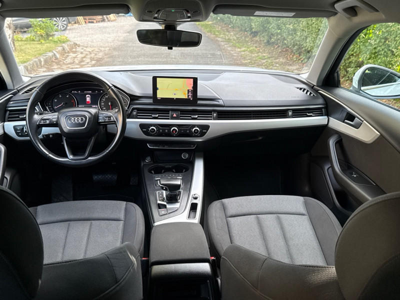 Audi A4 AVANT 2.0 TDI 150CH BUSINESS LINE S TRONIC 7 // 11/2017