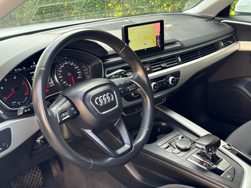 Audi A4 AVANT 2.0 TDI 150CH BUSINESS LINE S TRONIC 7 // 11/2017