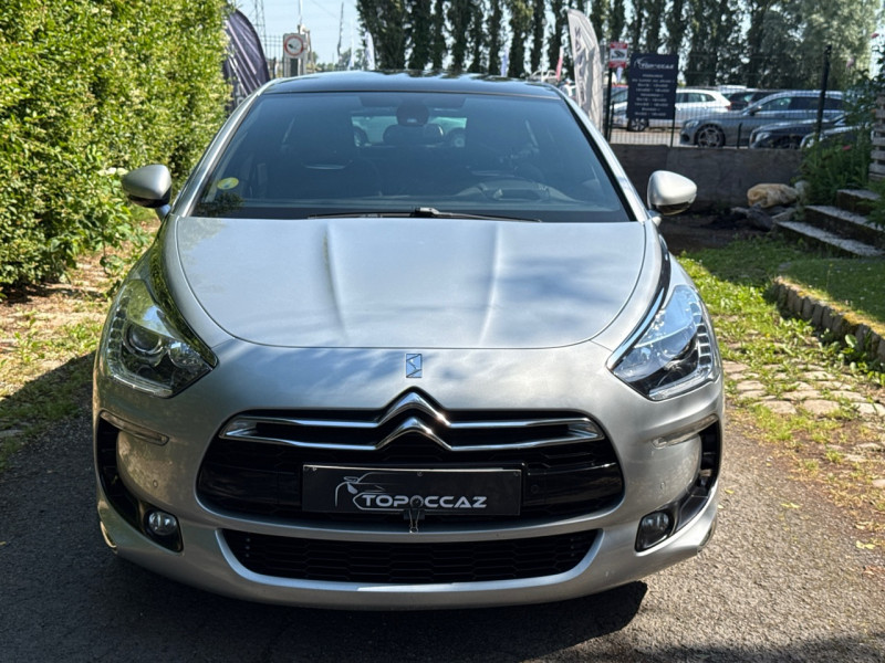 Citroen DS5 1.6 HDI110 AIRDREAM EXECUTIVE BMP6 // 12/2012 // CAMERA // TOIT PANO