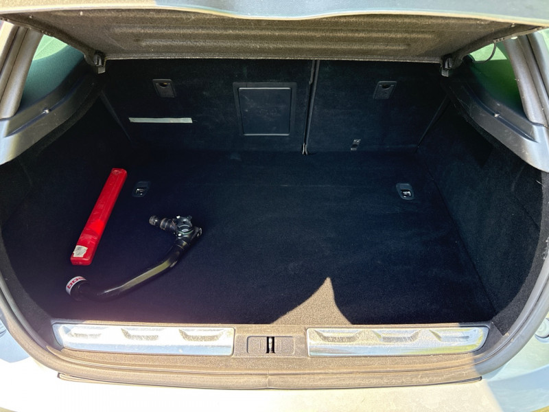 Citroen DS5 1.6 HDI110 AIRDREAM EXECUTIVE BMP6 // 12/2012 // CAMERA // TOIT PANO