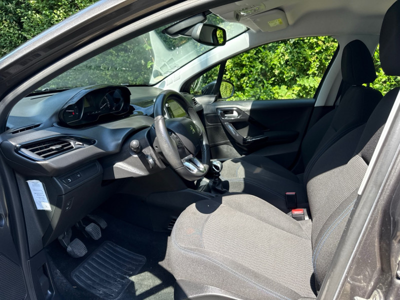 Peugeot 208 HDI 100CH SIGNATURE 5.P * 2019 * GPS * LED * GARANTIE