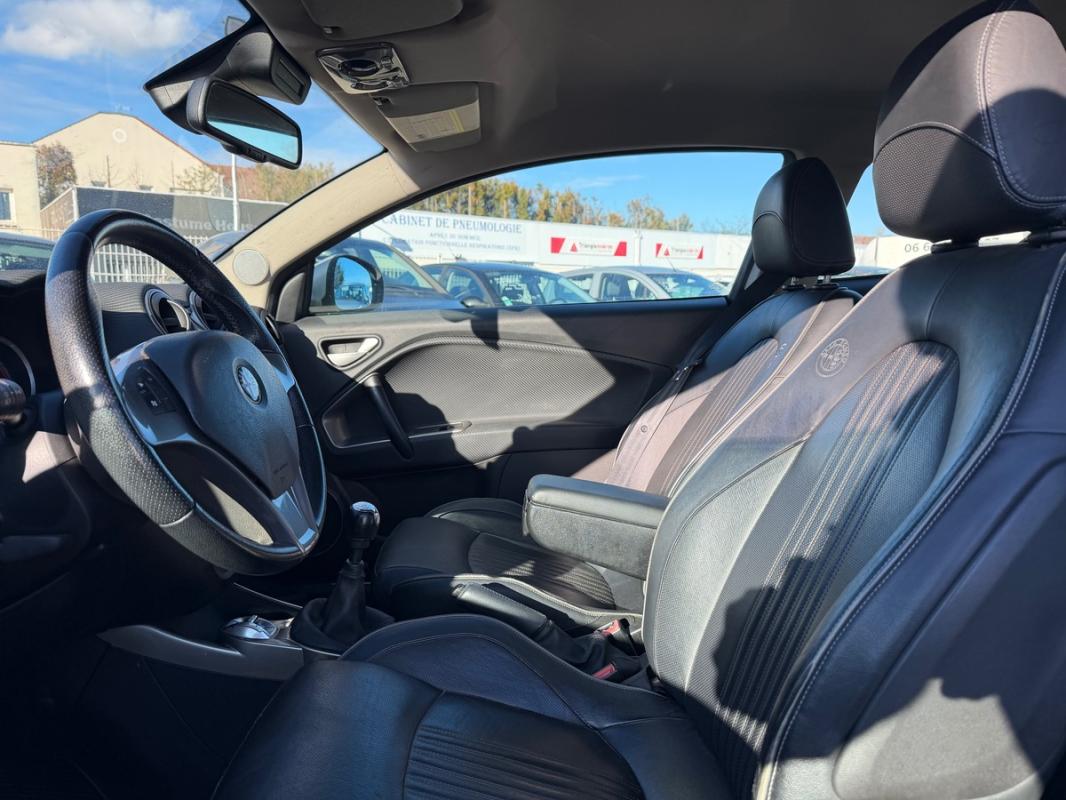 Alfa Romeo Mito 1.6 JTDM 120CH REVISEE OK BON ETAT GENERAL KIT DISTRIBUTION NEUF IK’´OK