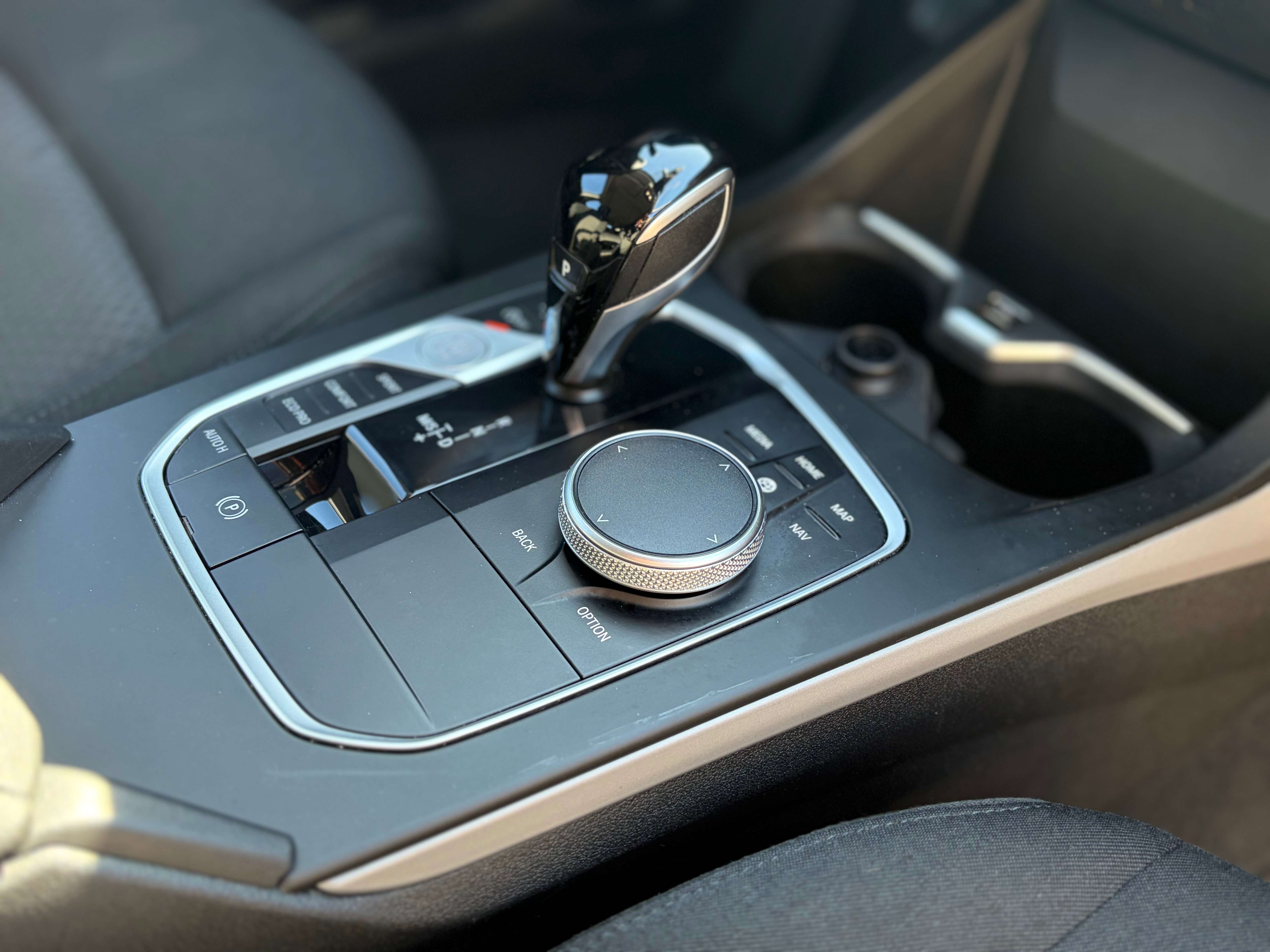 BMW 116 dA 1HND CARPASS CARPLAY GARANTIE Full Led