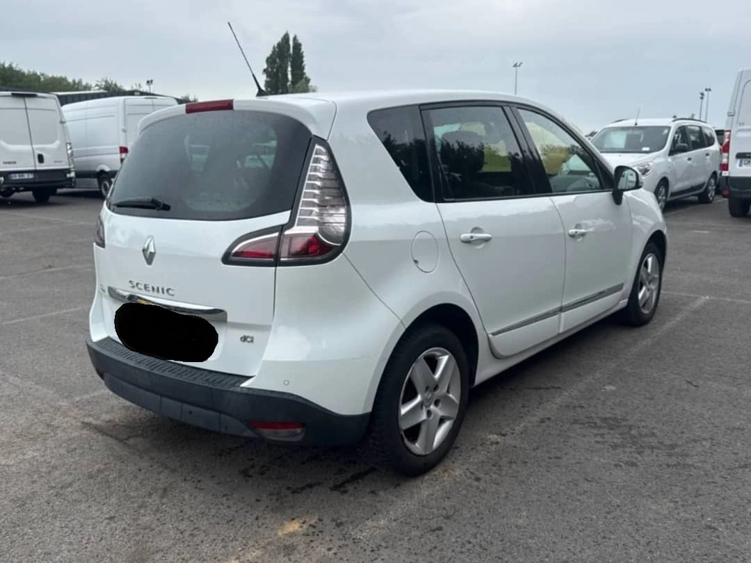 Renault Scenic III (2) 1.6 DCI 130 ENERGY FAP BUSINESS ECO2