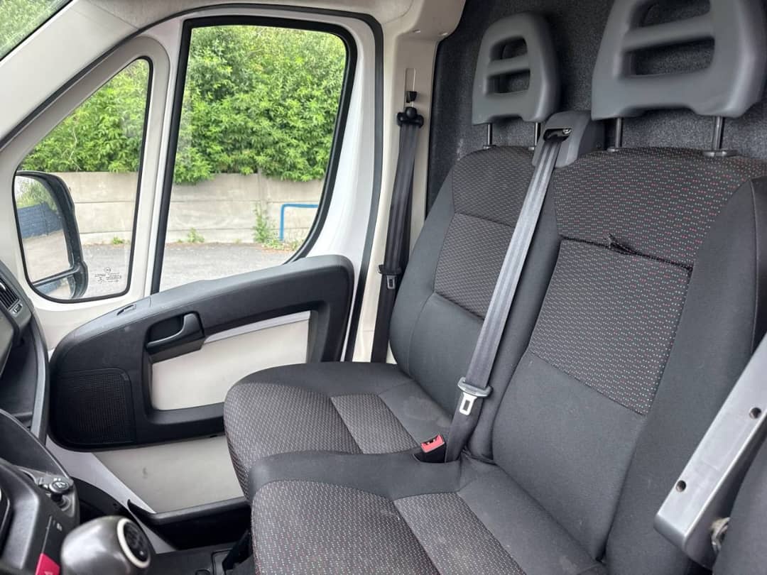 Peugeot Boxer PEUGEOT BOXER 335 L3H2 BLUEHDI 130 S&S PREMIUM