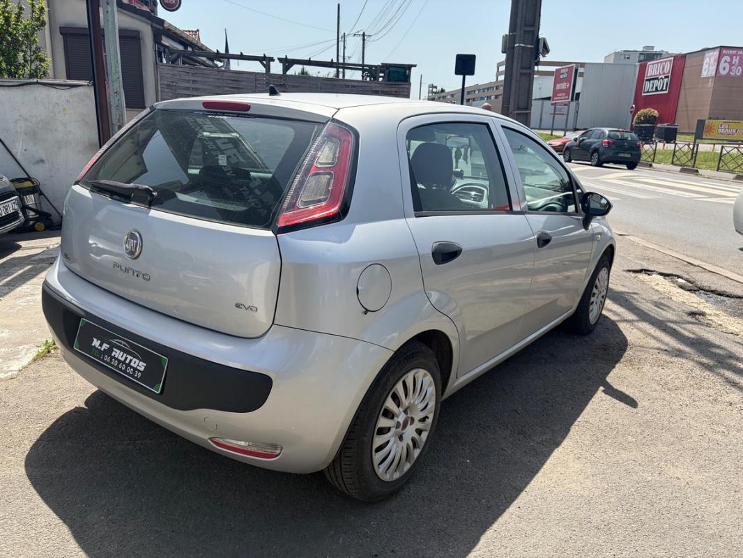Fiat Grande Punto ÉVO Dynamic 1 ÈRE MAIN Tout le suivie d entretien PAYER EN 3 Fois