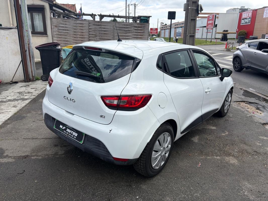 Renault Clio IV 2014 dCi 1.5l Life CarPlay KIT DISTRIBUTIONS NEUF BLUETOOTH PAYER EN 3Fois