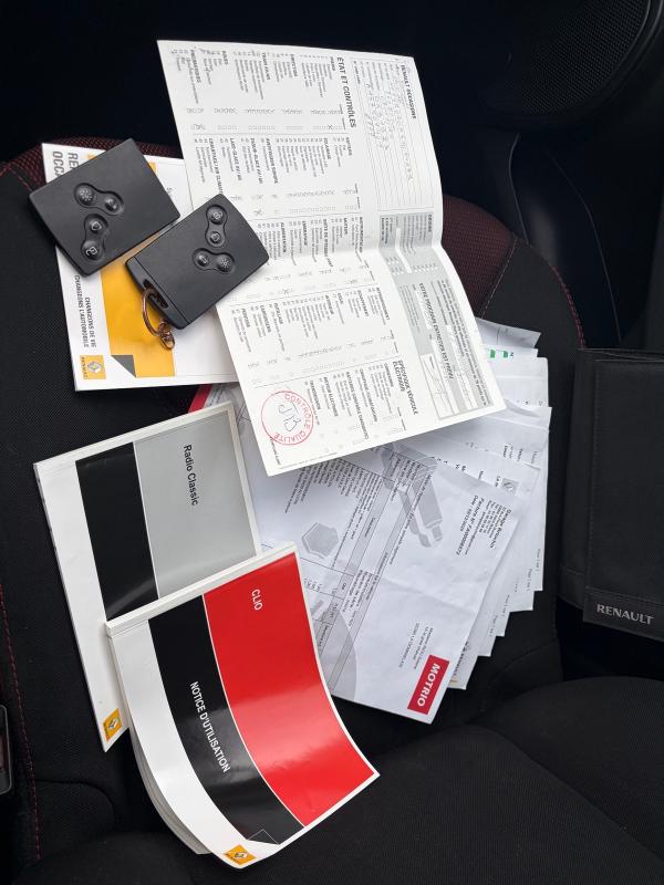 Renault Clio IV 2014 dCi 1.5l Life CarPlay KIT DISTRIBUTIONS NEUF BLUETOOTH PAYER EN 3Fois