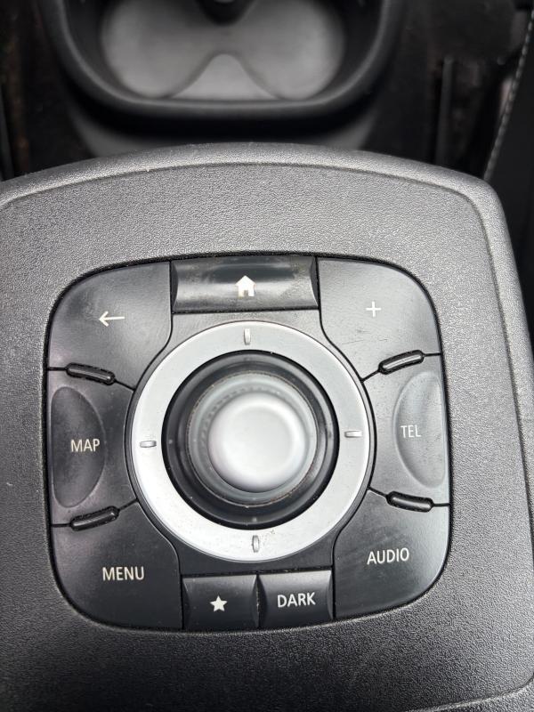Renault Grand Scenic 7 PLACES 2015 SEMI CUIR GPS BLUETOOTH RADARS USB RÉGULATEUR PAYEMENT EN 3Fois