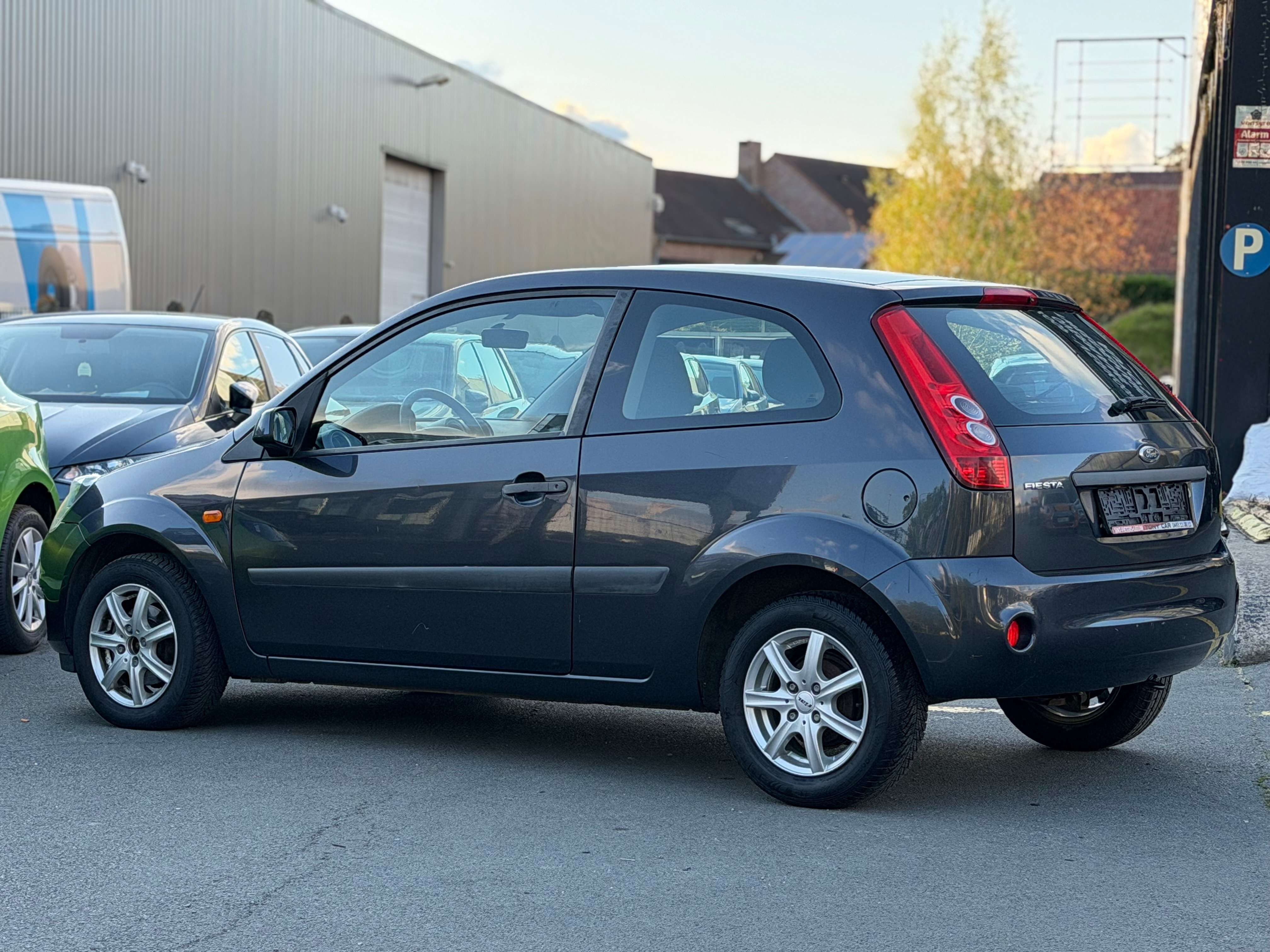 Ford Fiesta 1.4i 16v*CLIMA* contrôle technique✅