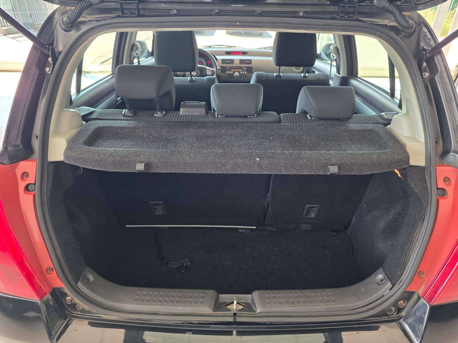 Suzuki Swift 🟢1.3 ESSENCE 92CV - 5 PORTES - AIRCO