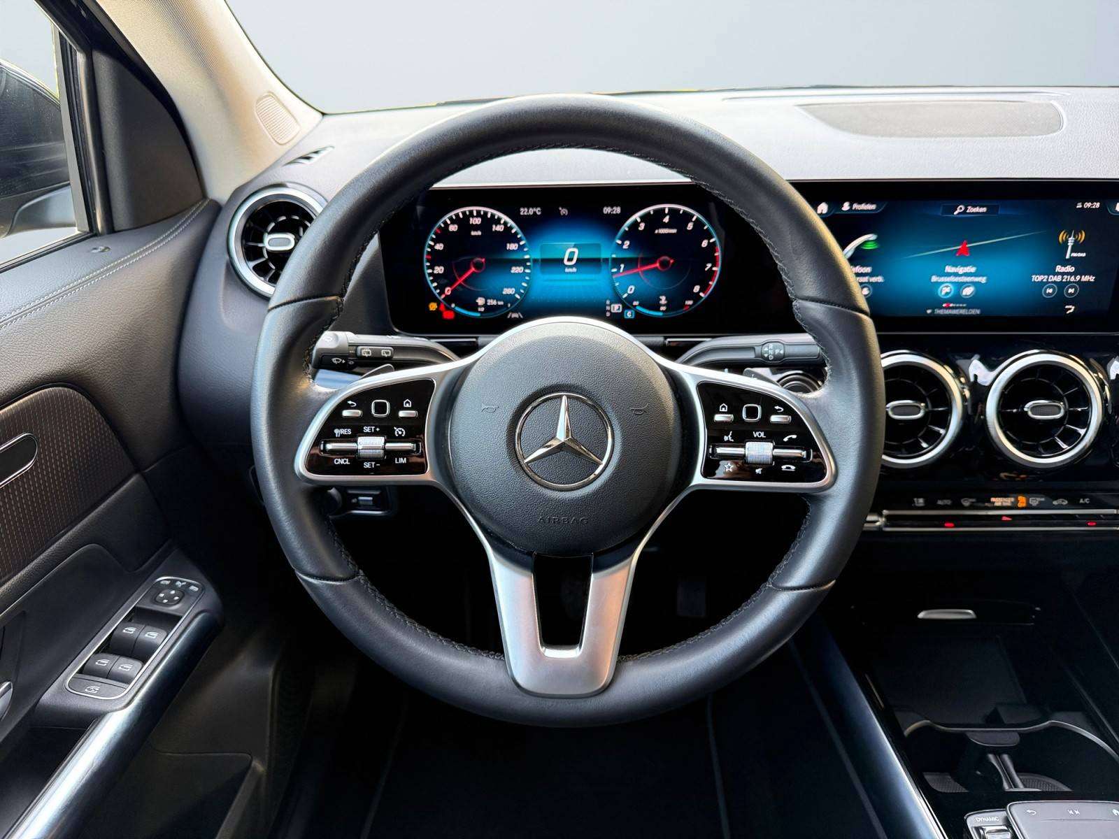 Mercedes-Benz GLA 200 1.3B*163PK*7G-DCT*5D*GARANTIE