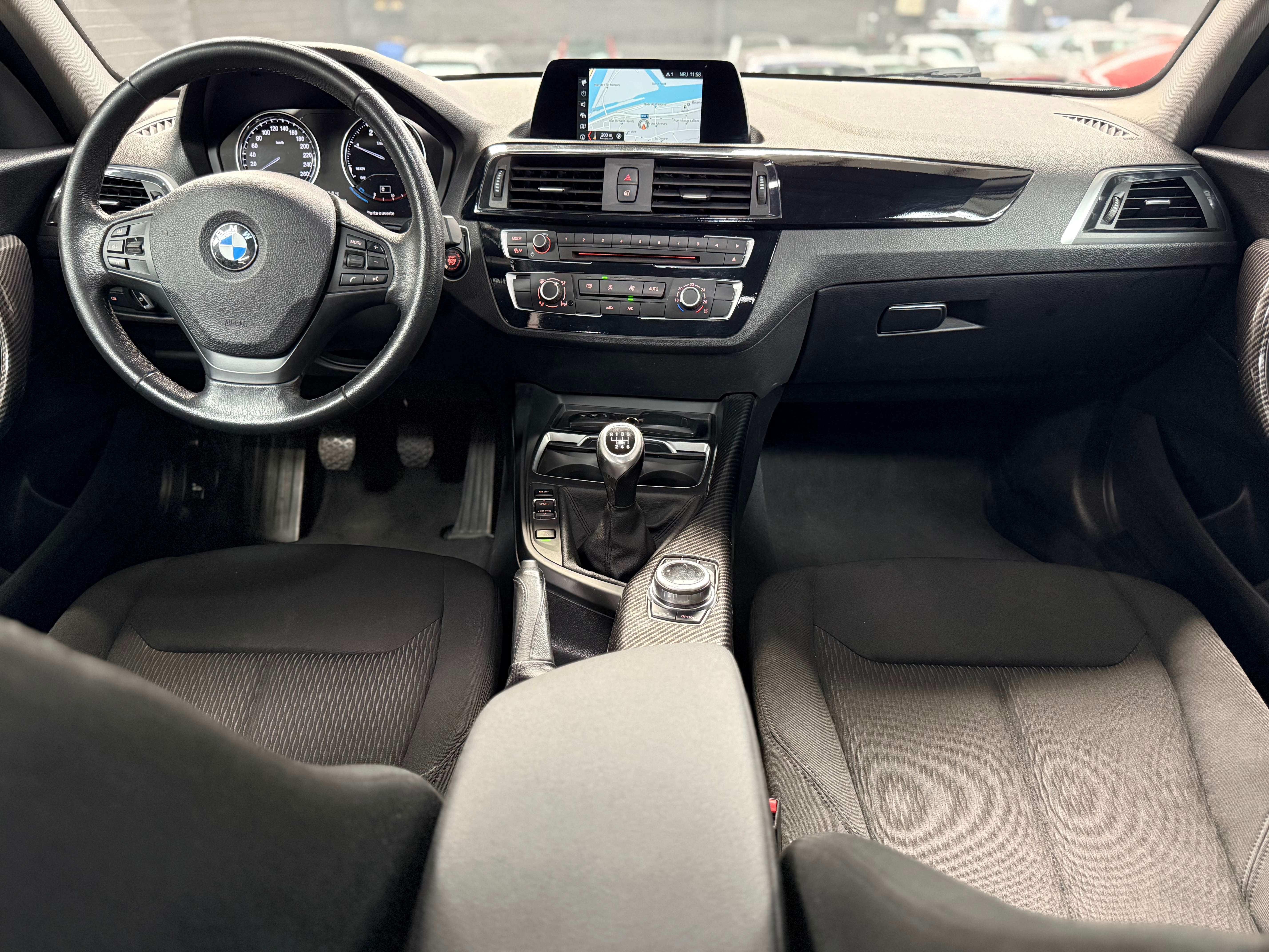 BMW 116 d * JANTES M PERF * LED * GPS * RADAR * ATT REMORQ * GARANTIE
