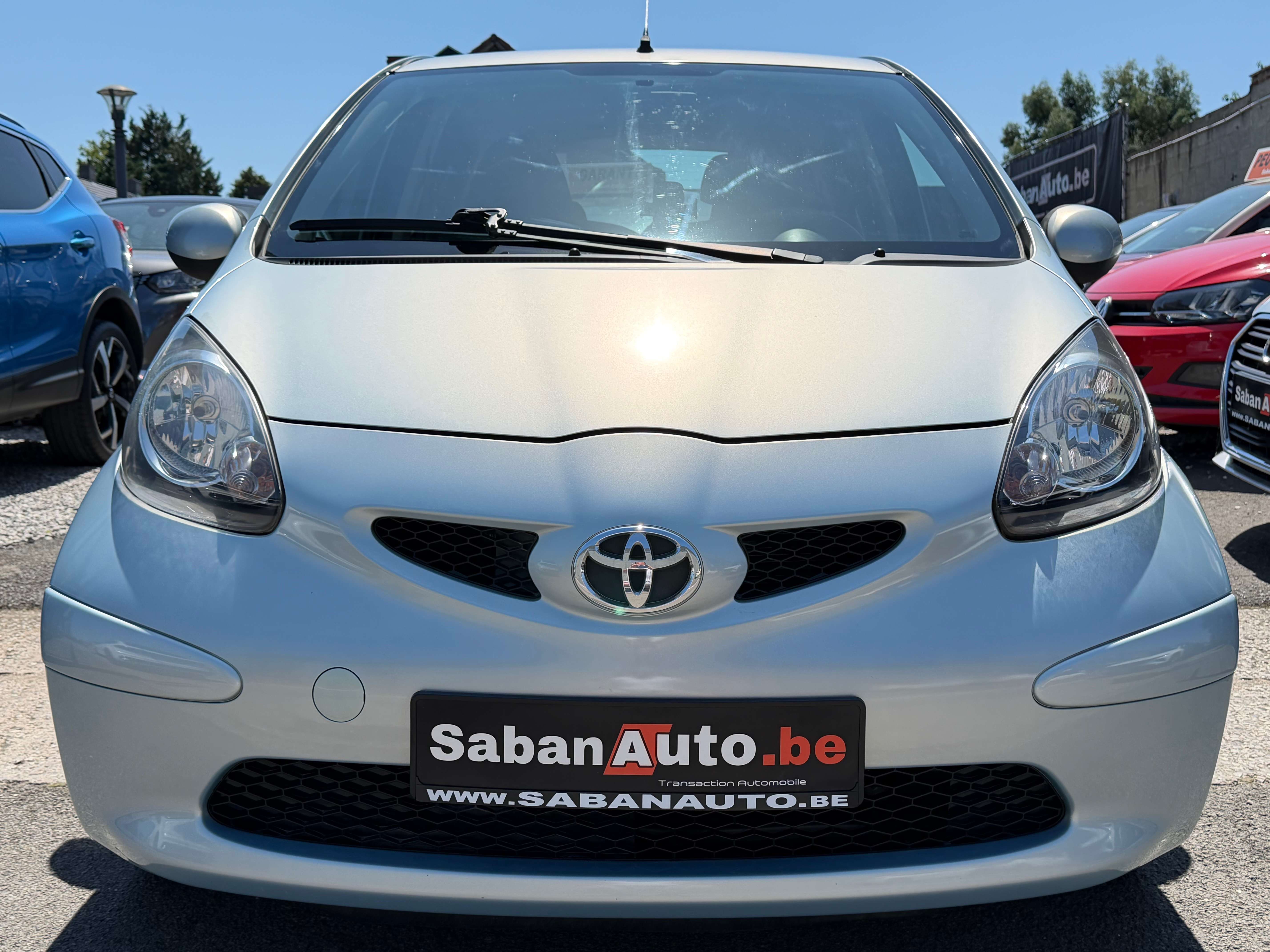 Toyota Aygo Aygo 1.0i VVT-i ° 5 PORTES ° AIRCO ° CARNET TOYOTA COMPLET ! ° GARANTI 12 MOIS