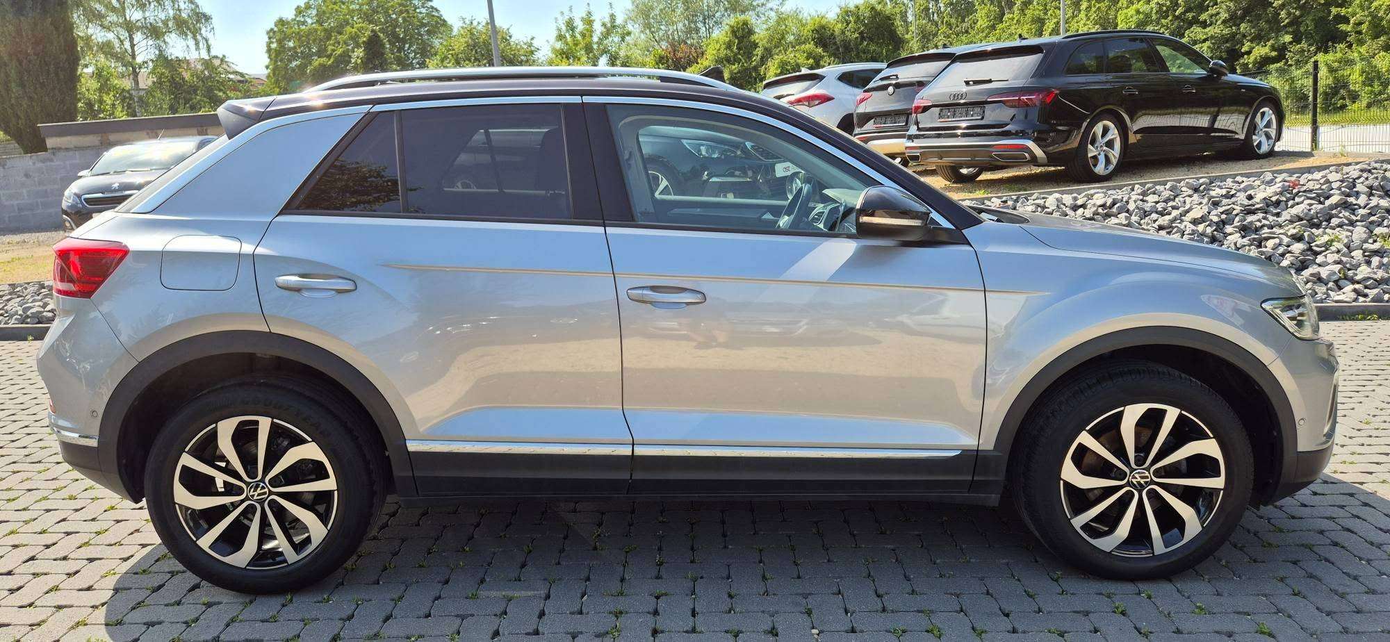 Volkswagen T-Roc 1.5 TSI Business DSG // FULL OPTIONS