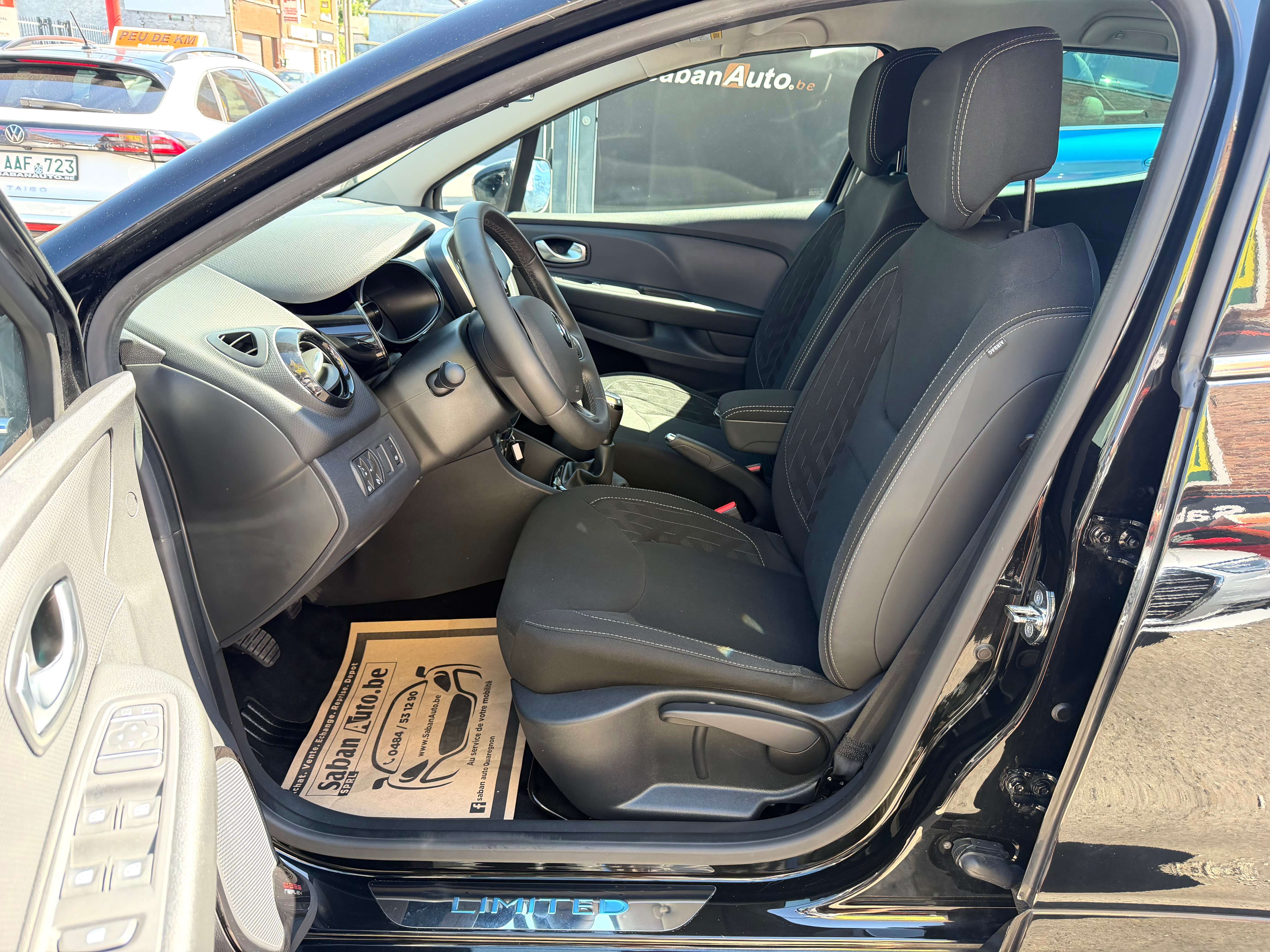 Renault Clio Clio 0.9 TCe Limited ° NAVI ° LED ° JANTES ° GARANTI 12 MOIS !