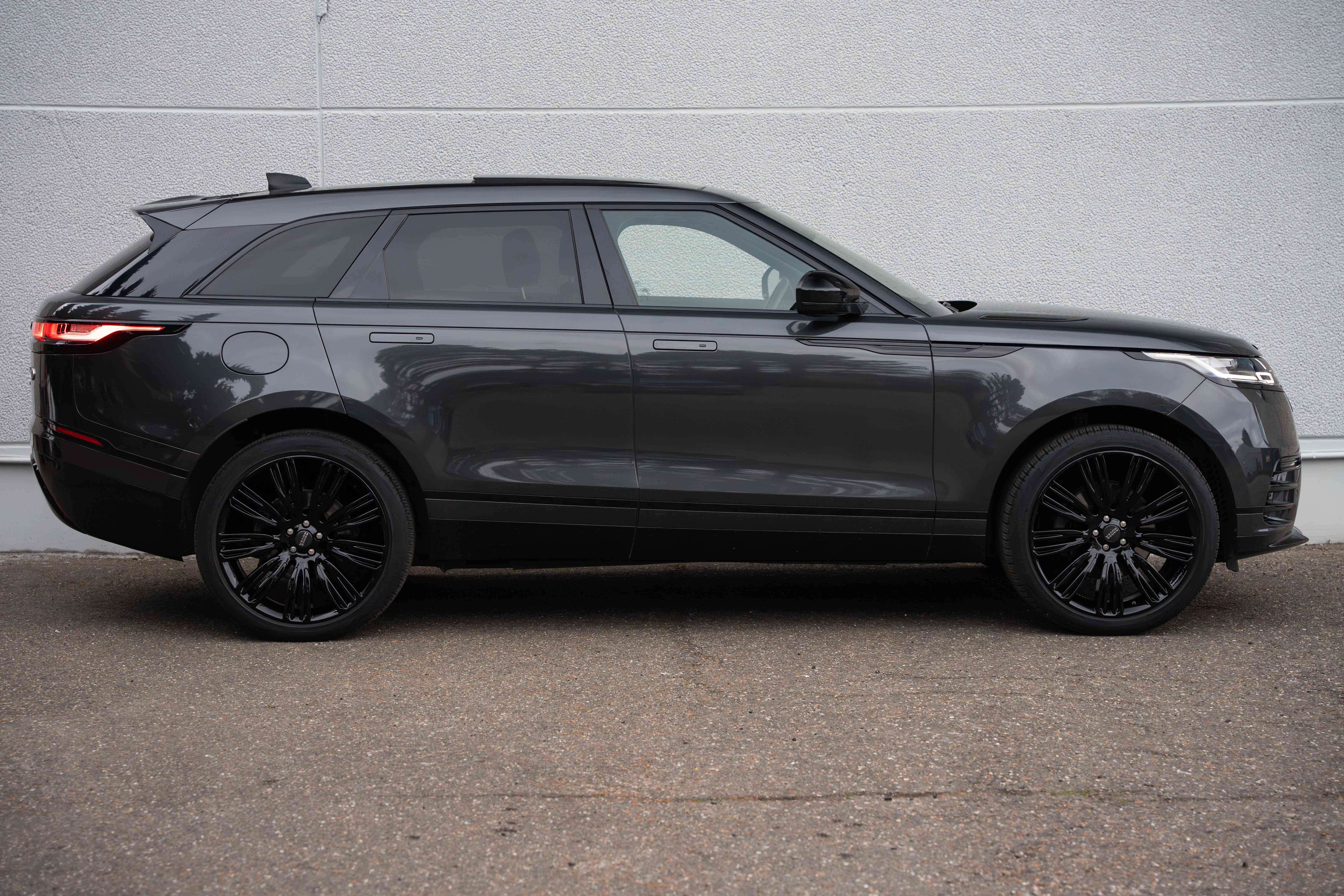 Land Rover Range Rover Velar P-250 R-Dynamic PANO/LED/ACC/MERIDIAN/20'/DIGITALCOCKPIT/LANE