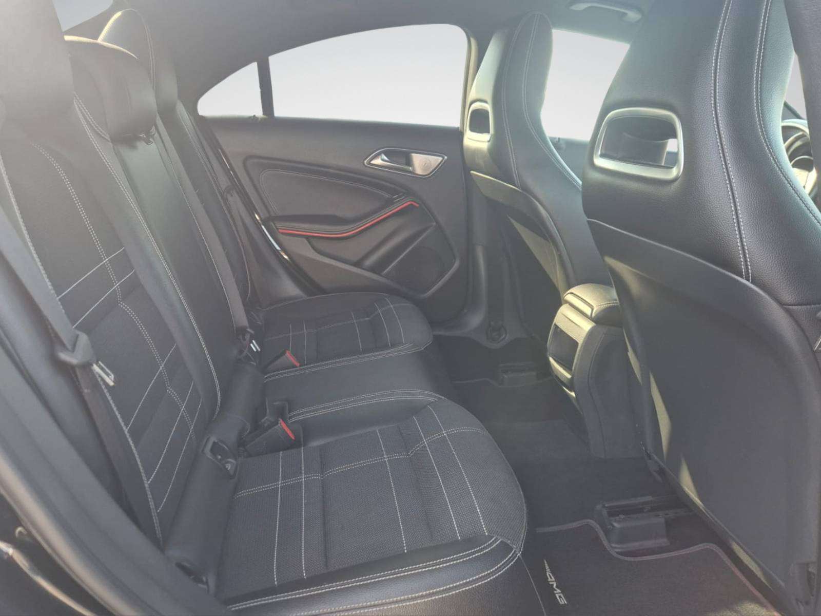 Mercedes-Benz CLA 180 180 //GPS//USB//GARANTIE 12 MOIS//
