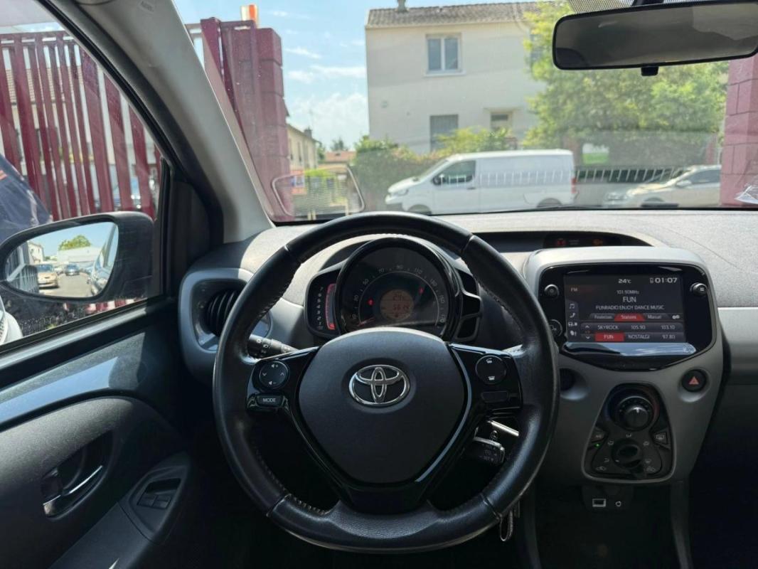 Toyota Aygo 1.0 VVTI 70 X 5P