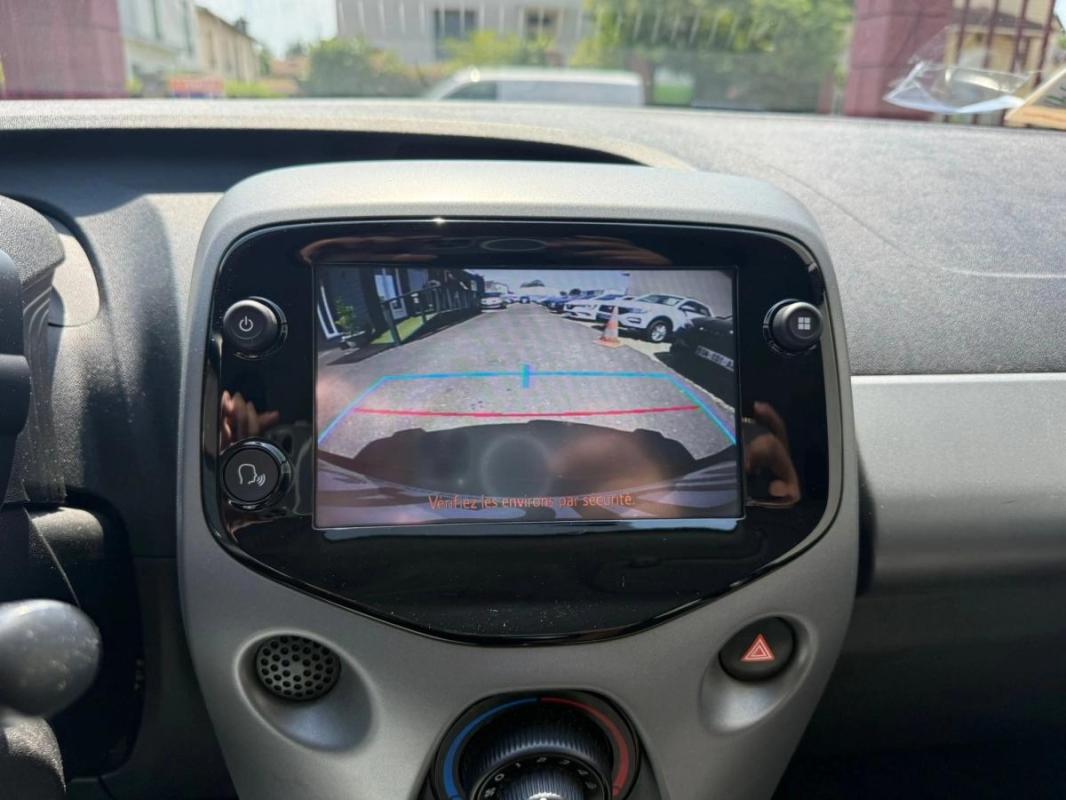 Toyota Aygo 1.0 VVTI 70 X 5P