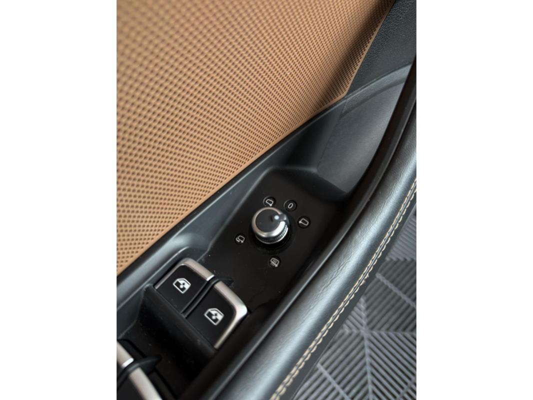 Audi A3 Cabriolet 2.0 TDI - 150 BV S-Tronic S line