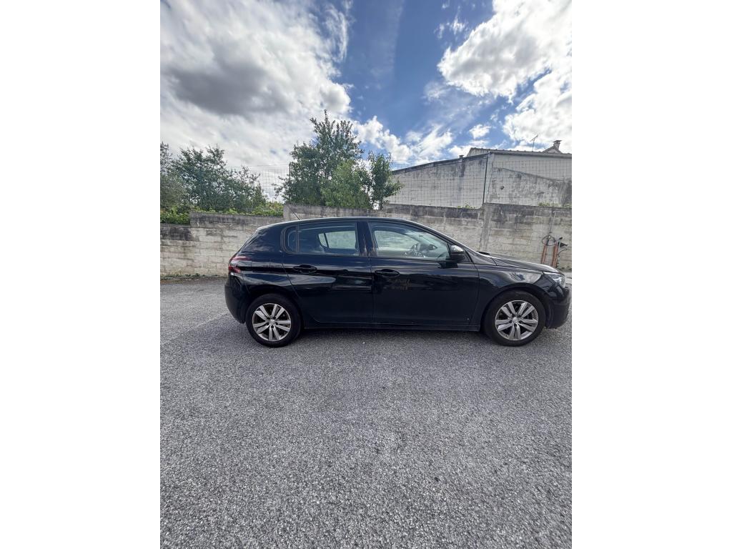 Peugeot 308 1.2i PureTech 12V S&S - 130 BV EAT8 II 2013 BERLINE Allure PHASE 2