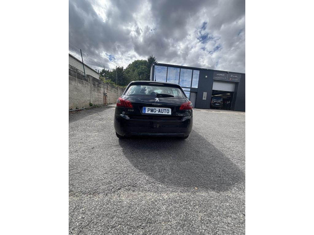 Peugeot 308 1.2i PureTech 12V S&S - 130 BV EAT8 II 2013 BERLINE Allure PHASE 2