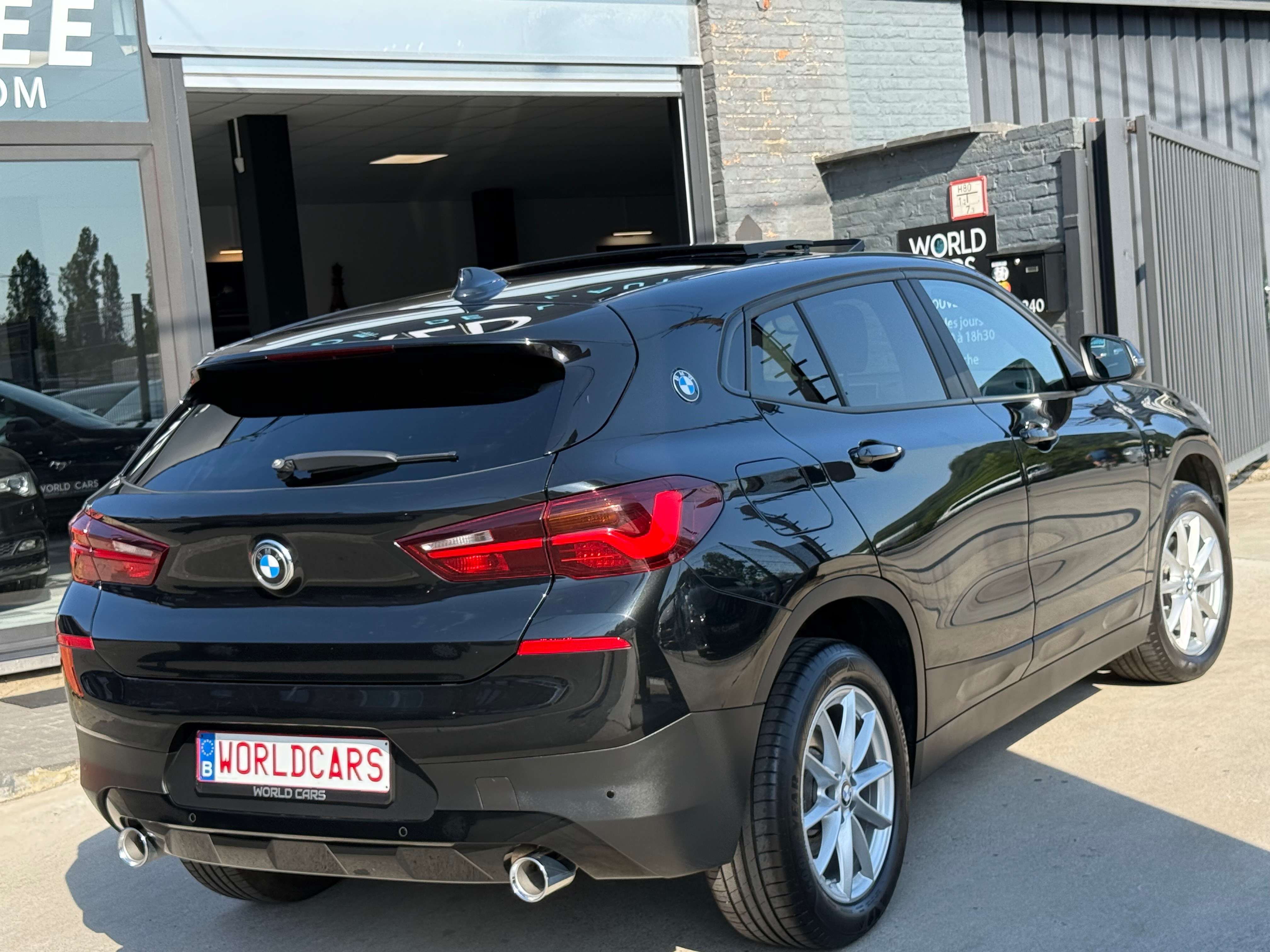 BMW X2 2.0 dAS sDrive18 PACK SPORT - BOITE AUTO - CUIR - TOIT PANO - NAVIGATION - FULL OPTION - 1ER PROPRIETAIRE-GARANTIE 12MOIS