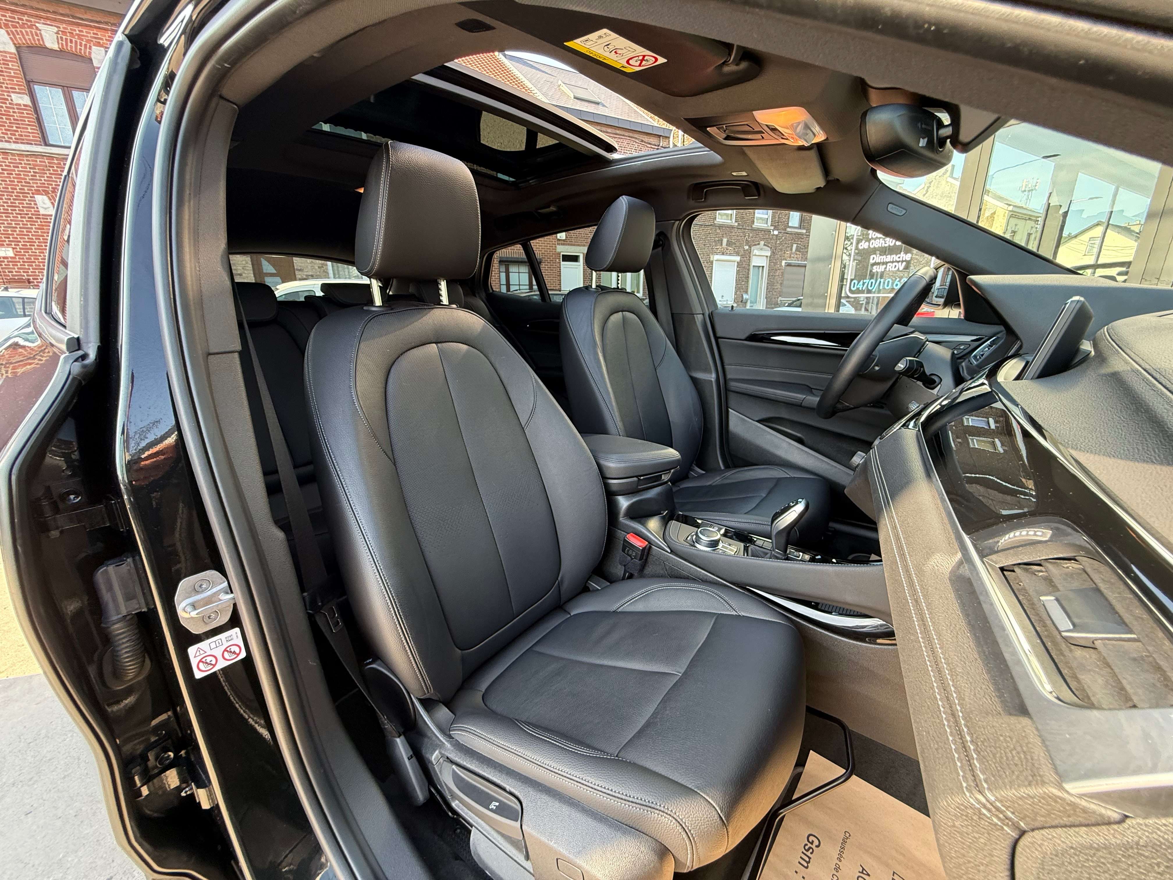 BMW X2 2.0 dAS sDrive18 PACK SPORT - BOITE AUTO - CUIR - TOIT PANO - NAVIGATION - FULL OPTION - 1ER PROPRIETAIRE-GARANTIE 12MOIS
