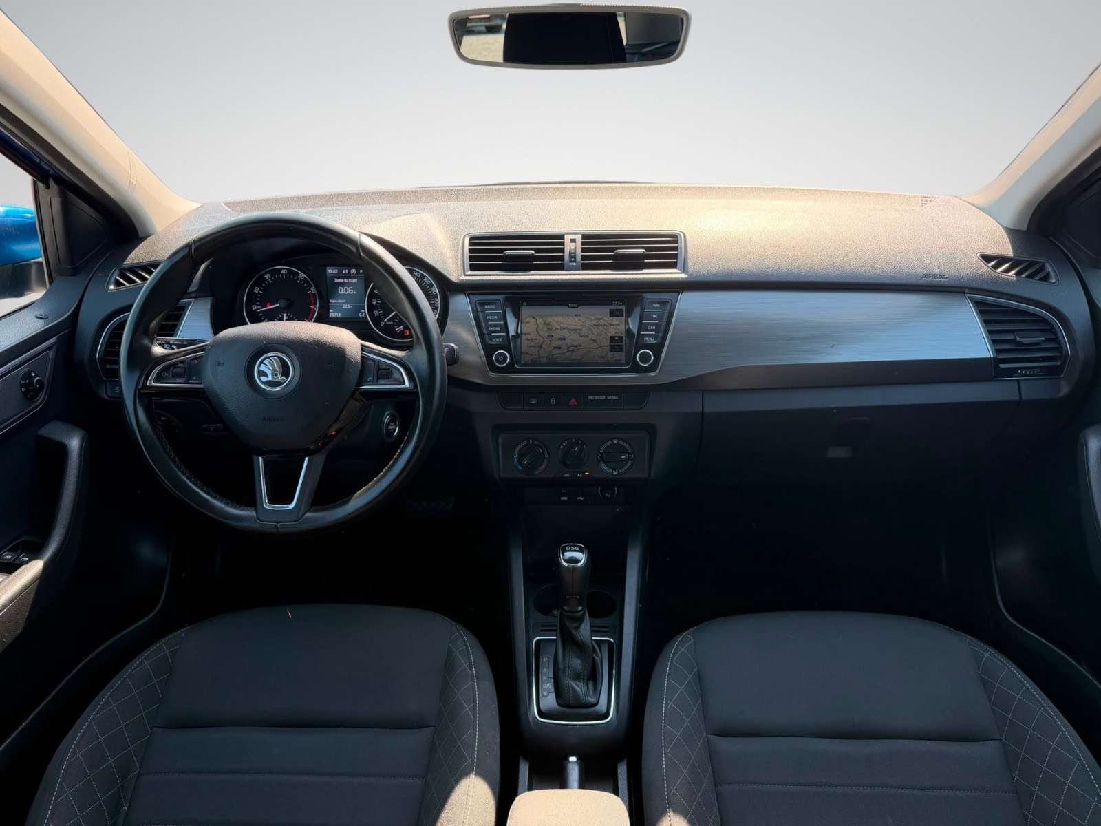Skoda Fabia Fabia SW 1.2 TSI DSG / Led / Navi / Radar / Garantie
