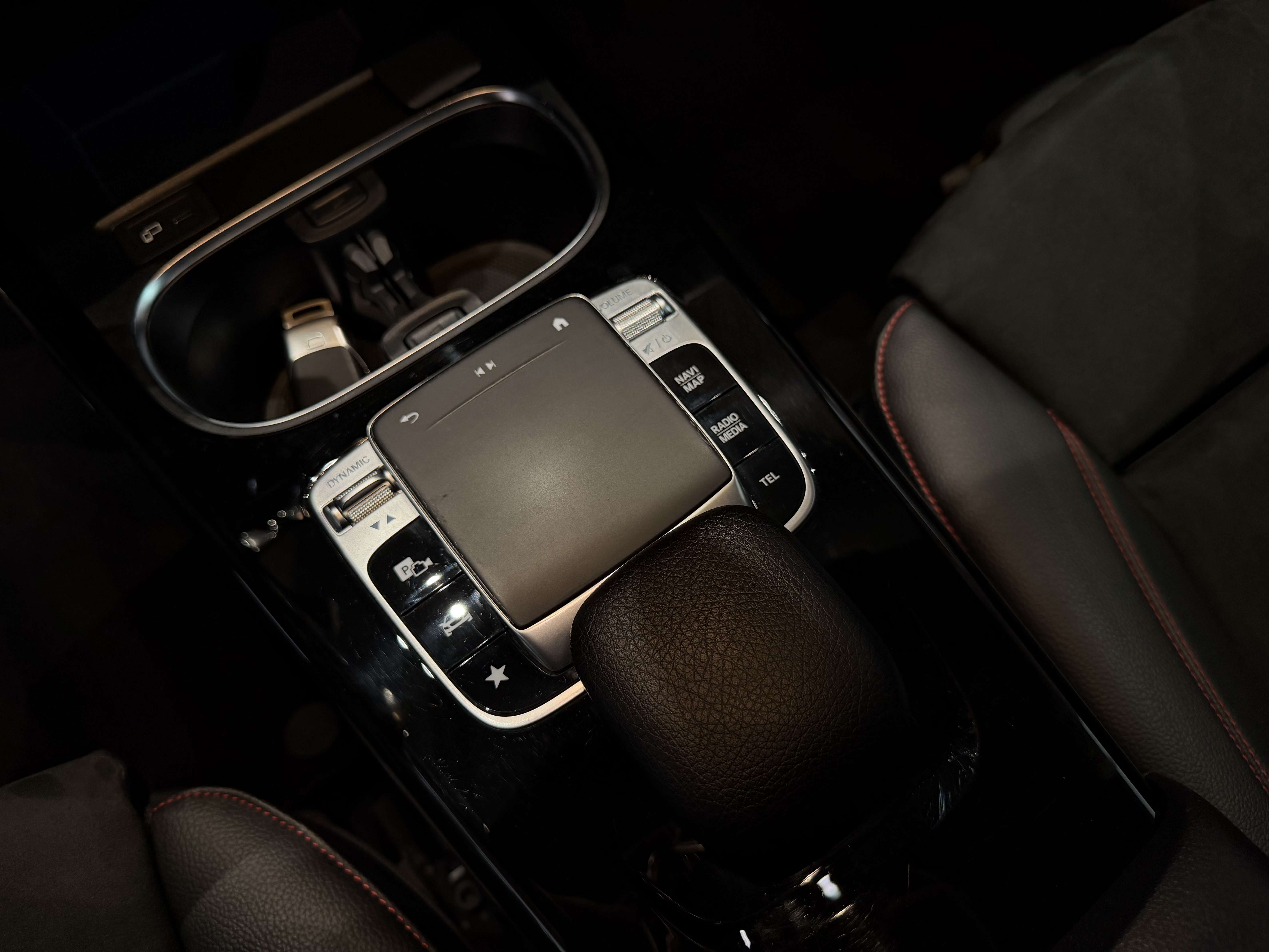 Mercedes-Benz A 220 AMG Line - AUTOMATIQUE - GARANTIE 12MOIS-