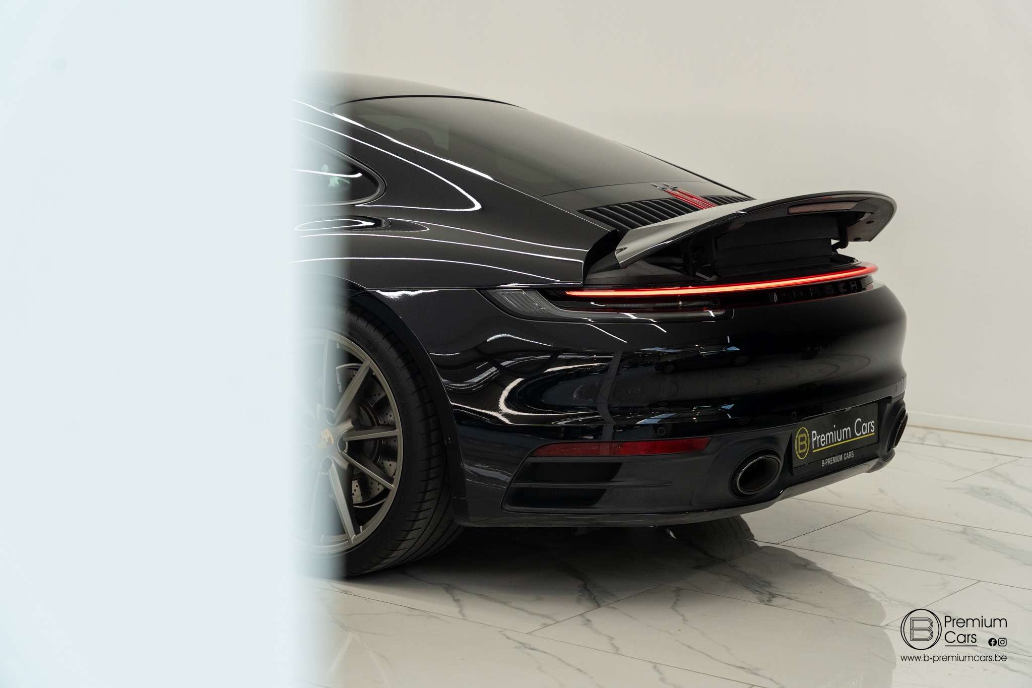 Porsche 992 911 Carrera S! Sportuitlaat! Spoiler! Camera!