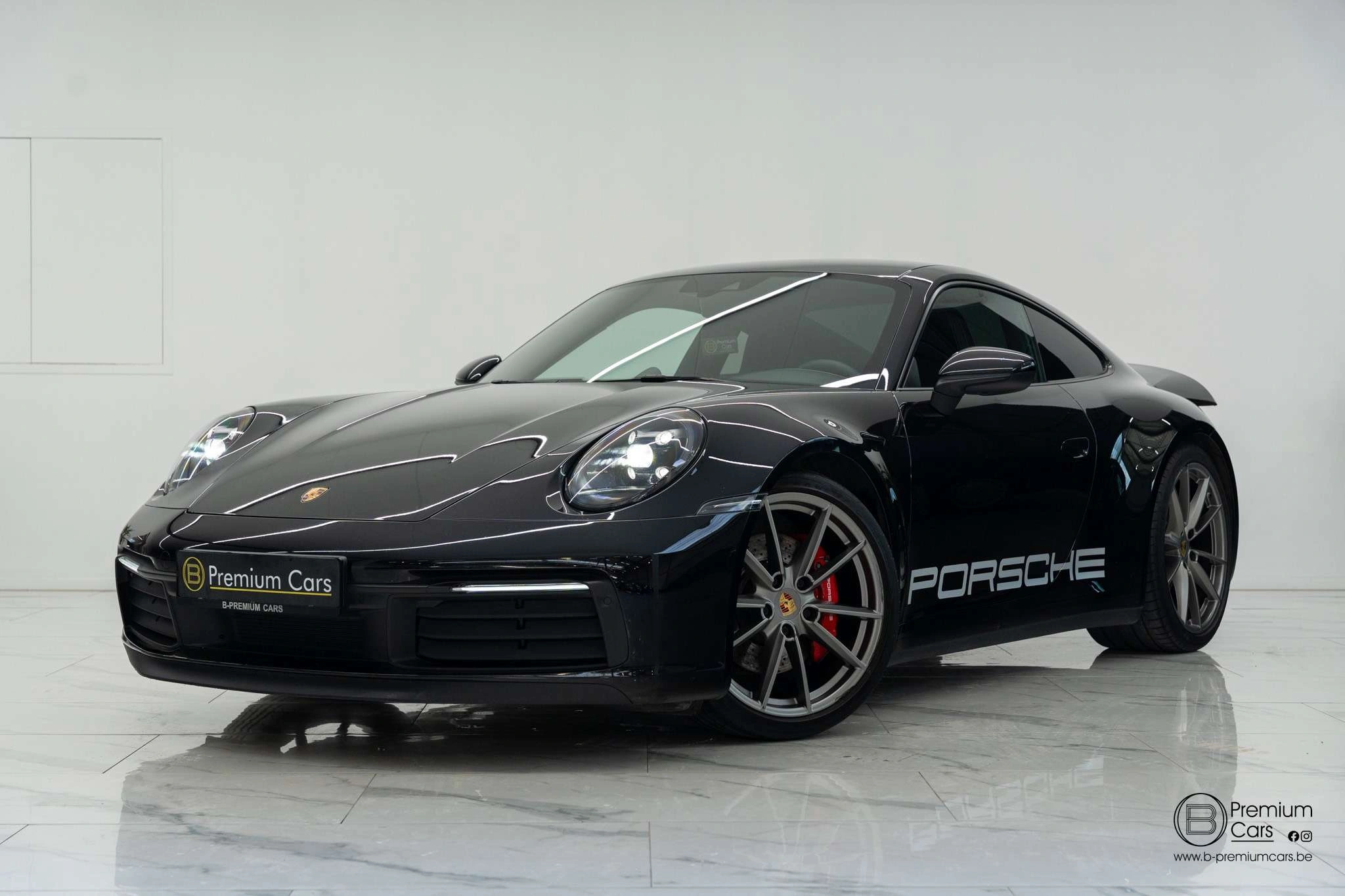 Porsche 911 992 Carrera S! Sportuitlaat! Spoiler! Camera!