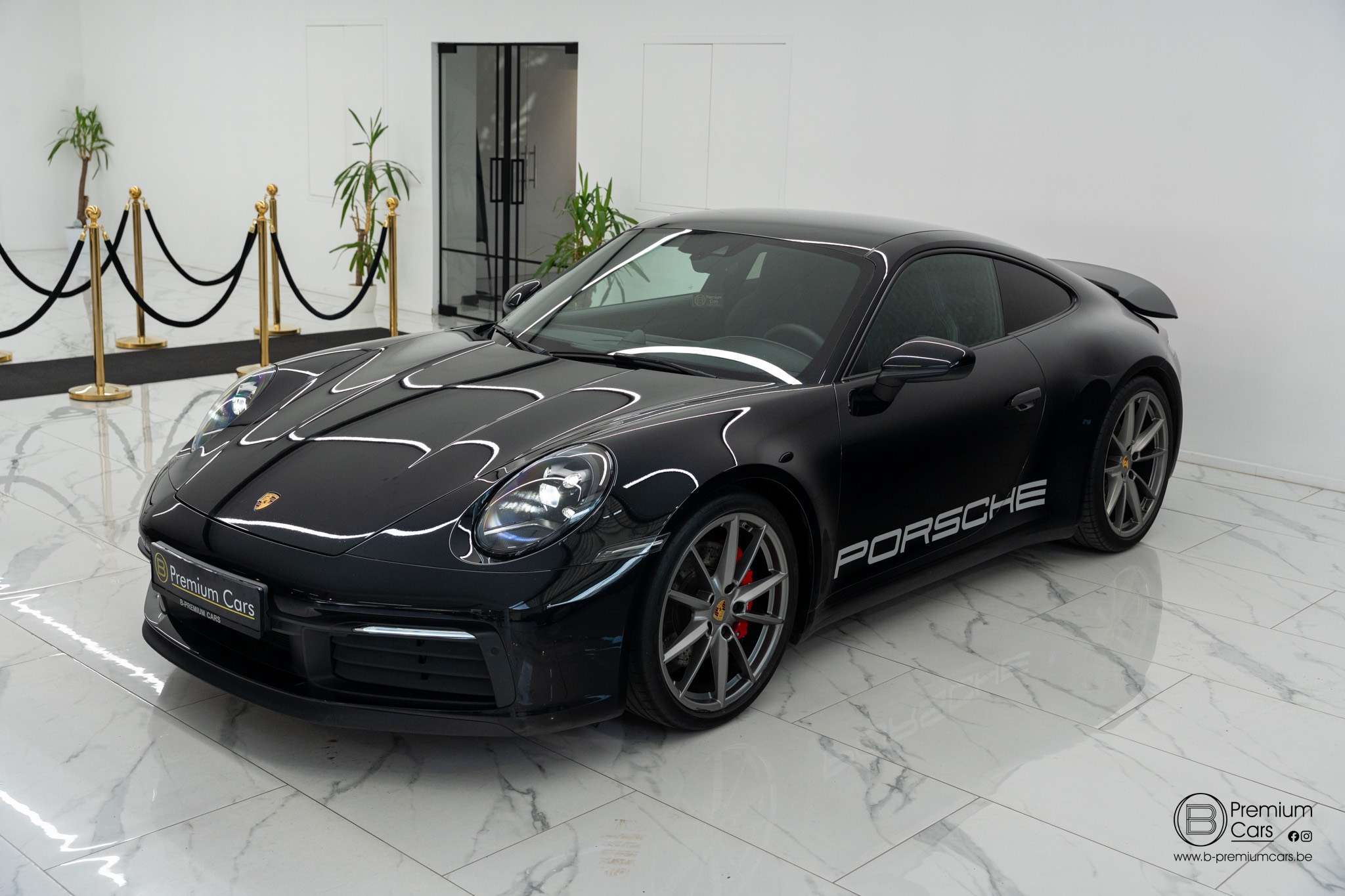 Porsche 911 992 Carrera S! Sportuitlaat! Spoiler! Camera!